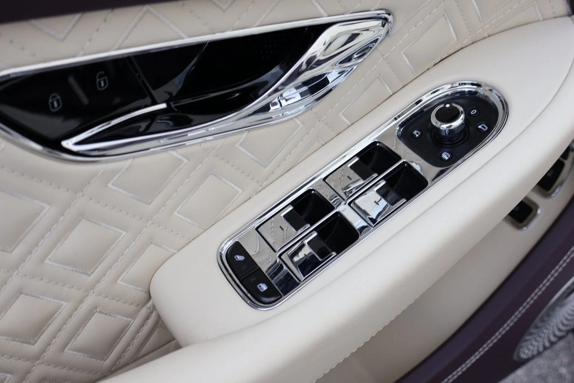 mph015_769138208_16_d3c91f4533