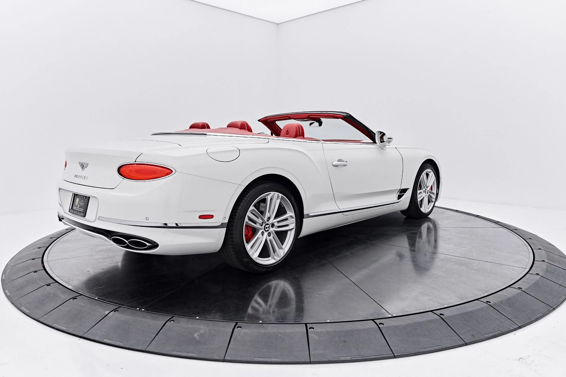 mph015_780653547_Used_2023_Bentley_Continental_GT_V8_1789625208_8dc7340a1f