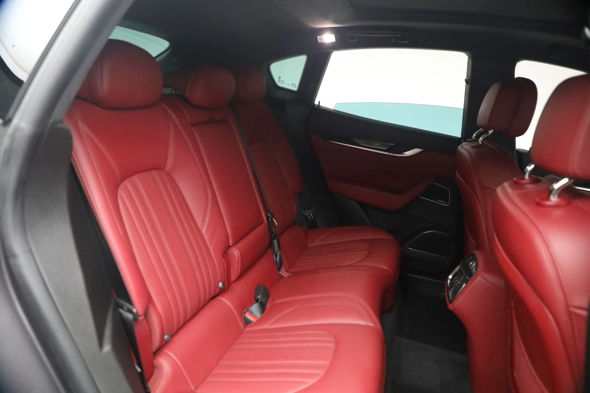 mph015_781684366_Used_2022_Maserati_Levante_GT_1779988698_2996a1bb99