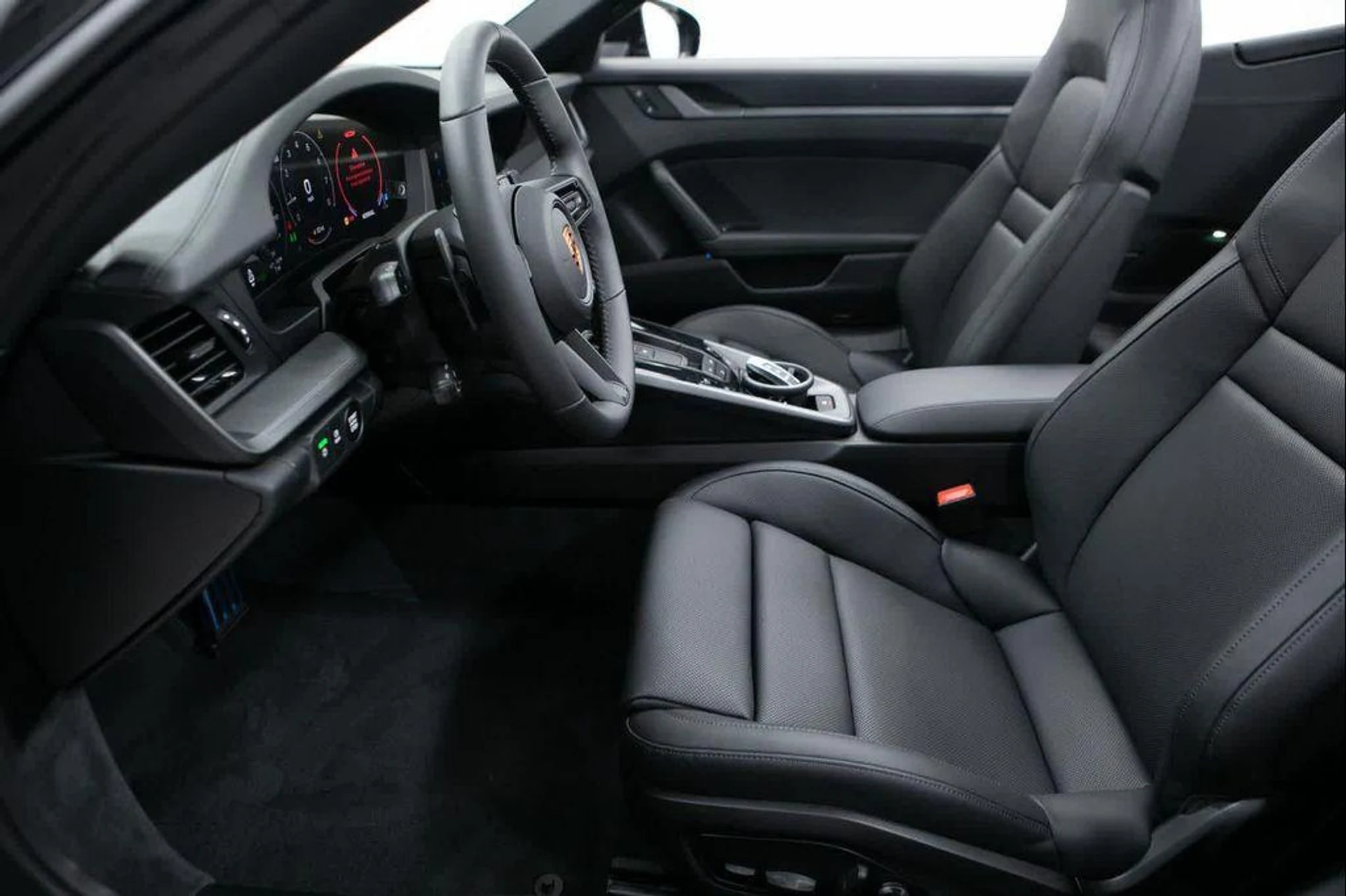 mph015_788780996_wuw_F_Xpew_Cvi_R7p_Zh_X6_Pr_8_R_Ils_def2450ffb