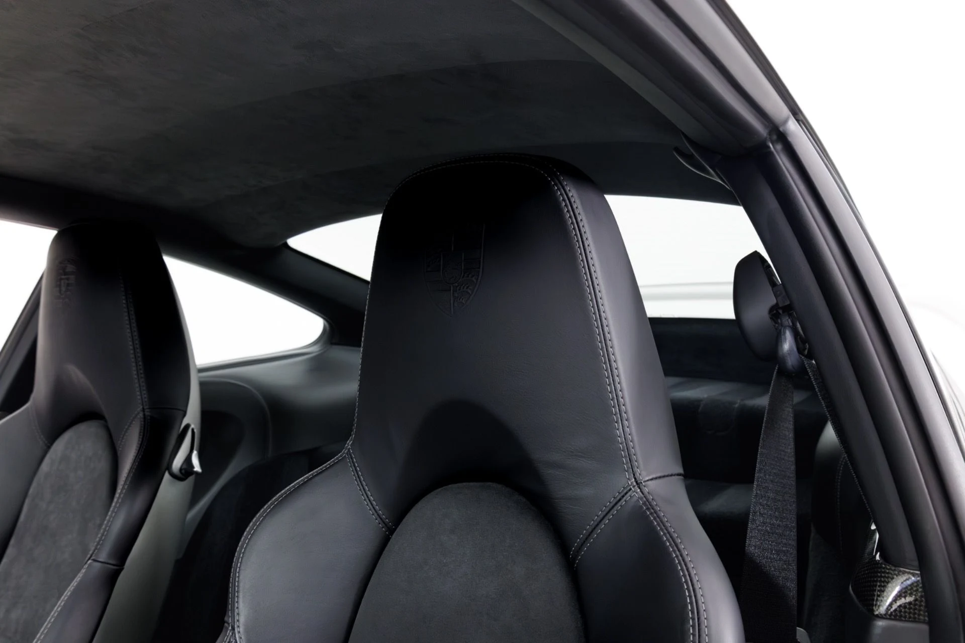 mph015_790009120_Used_2008_Porsche_911_GT_2_1773330752_13a9cca2c7