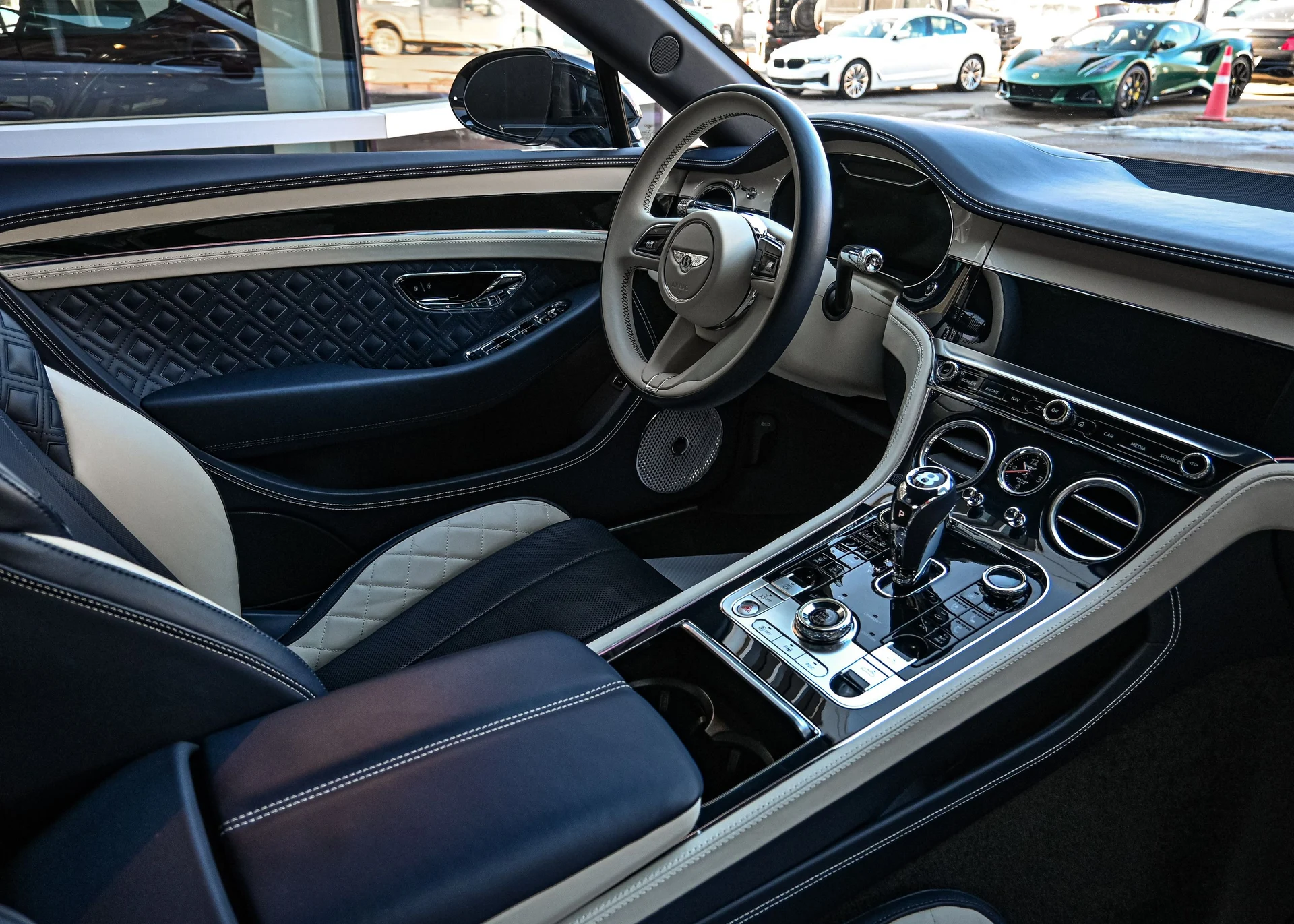 mph015_792034922_b5b3874c_7324_41fb_8abc_700e81e8817d_2d08cd9799