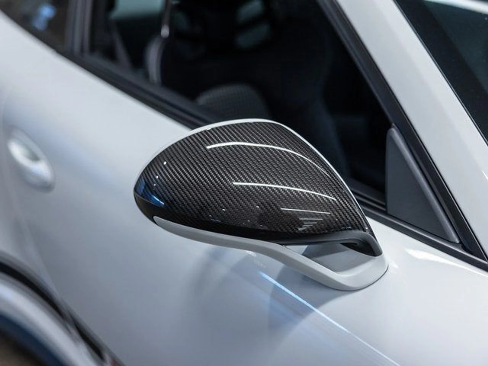 mph015_797739591_16_66951ec503