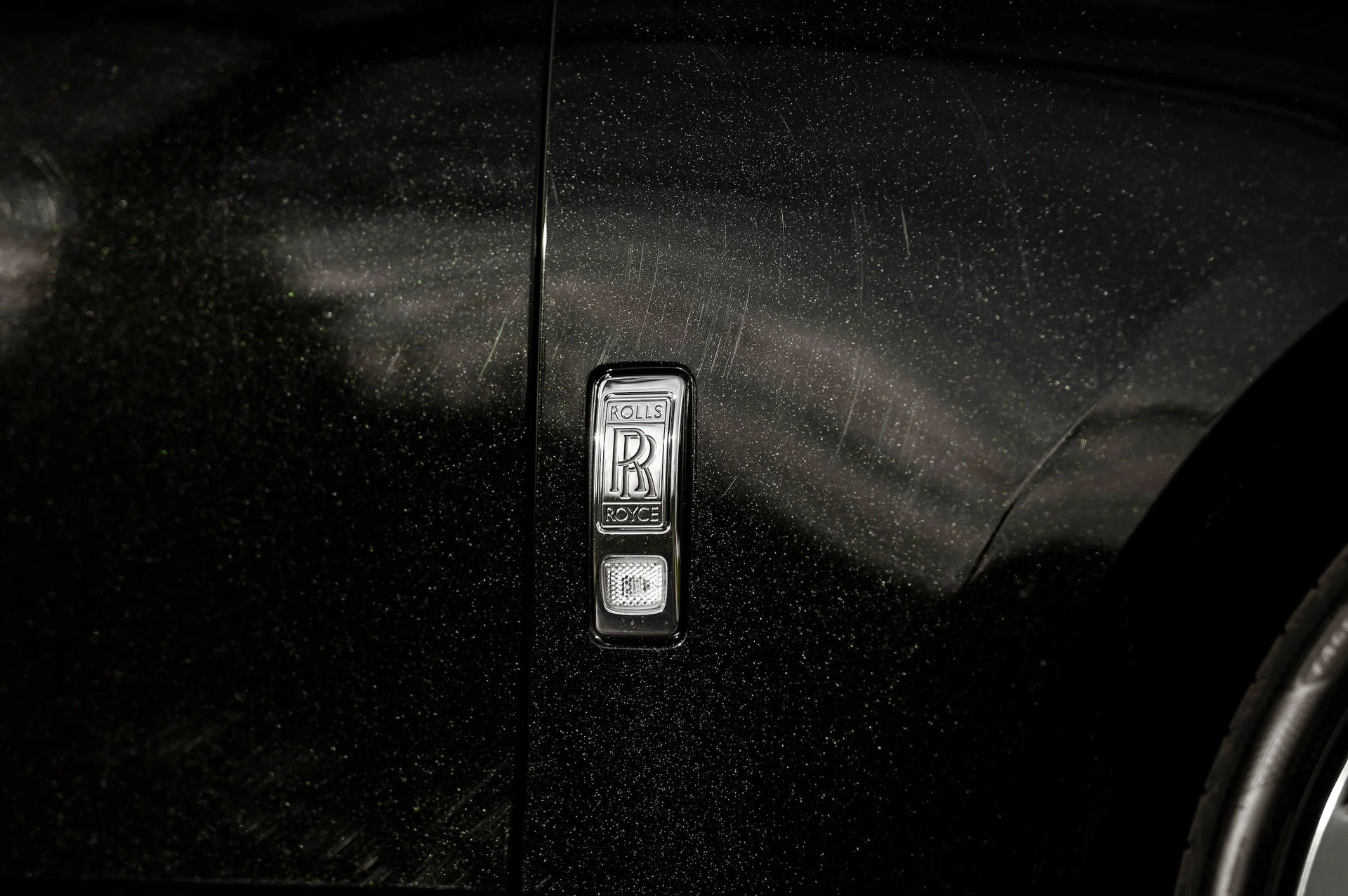 mph015_798370699_2bbf8a0a07664a59bf82277ec24c6308_0a08b40662