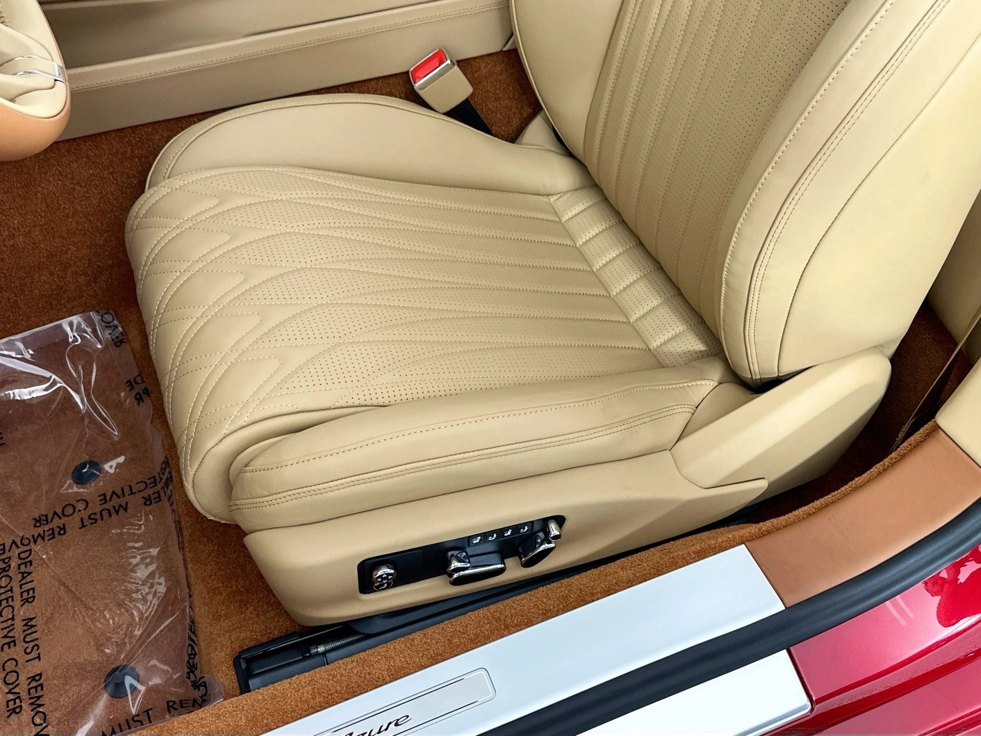 mph015_800186738_16_084f431d80