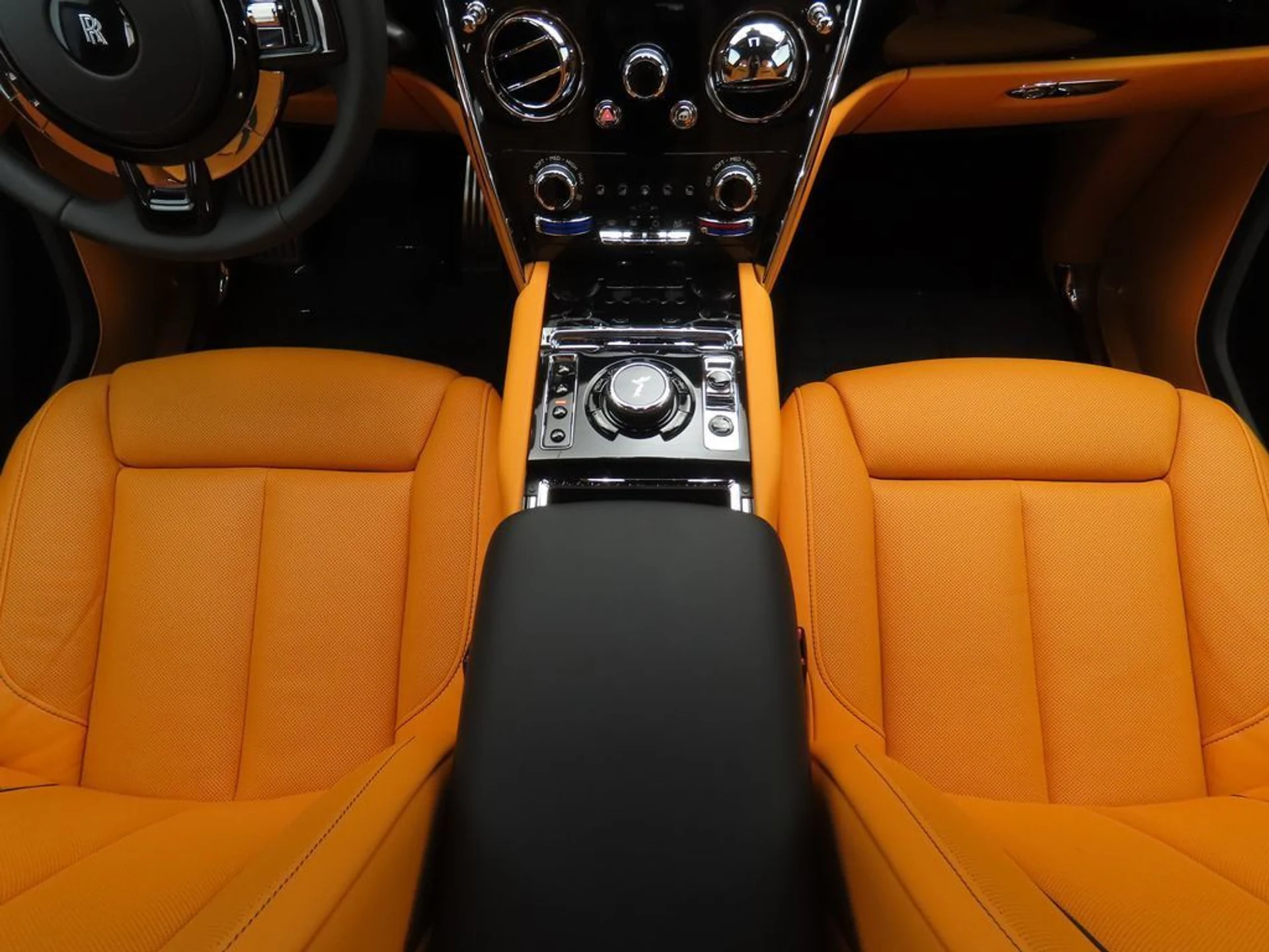 mph015_800394356_used_2023_rolls_royce_cullinan_sportutility_8119_22974083_16_1024_20a8160c79