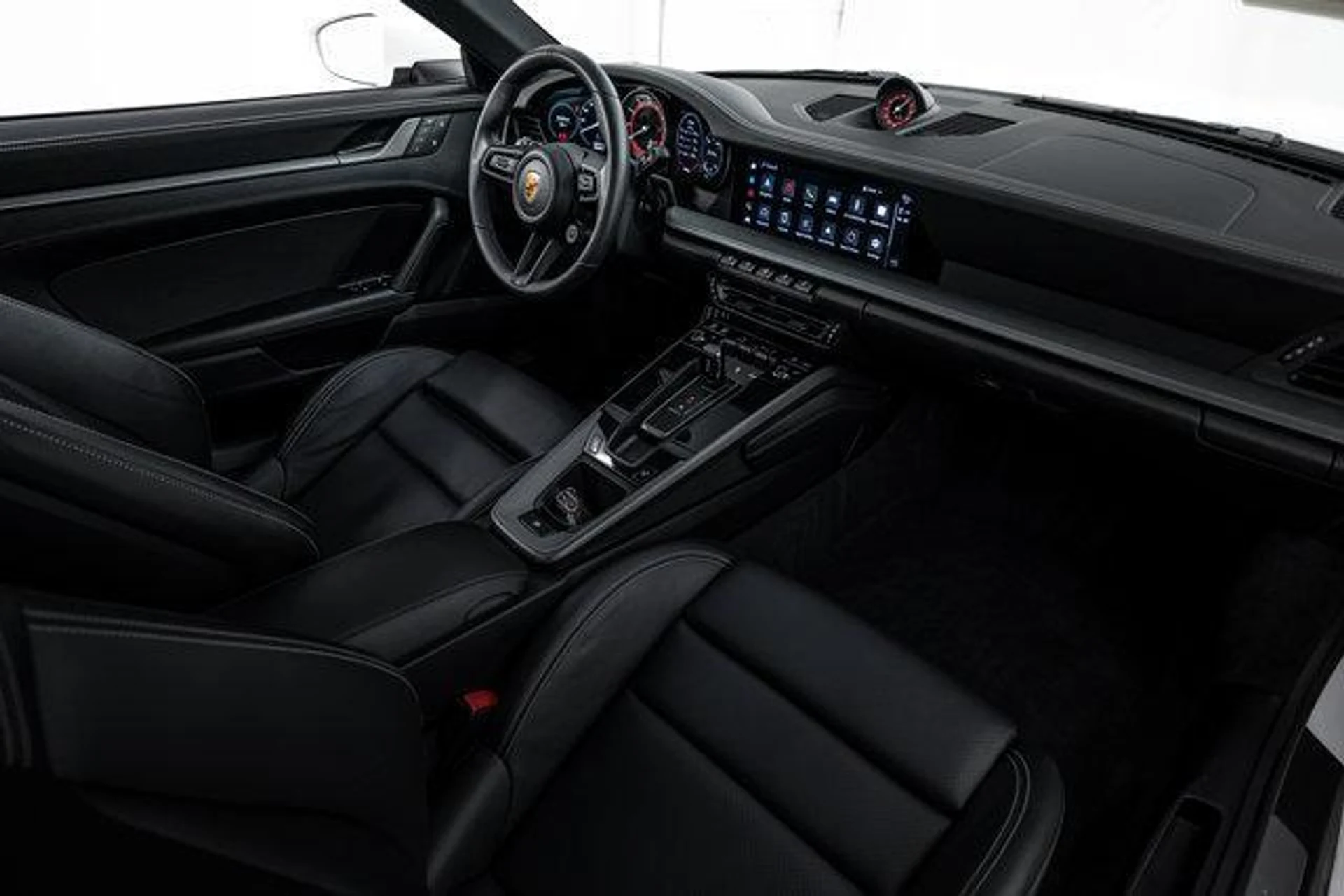 mph015_806271271_b0w7_AN_3_Mvmxl_YTR_2_LR_2mo_Wd2t3_U_77b7e2330f