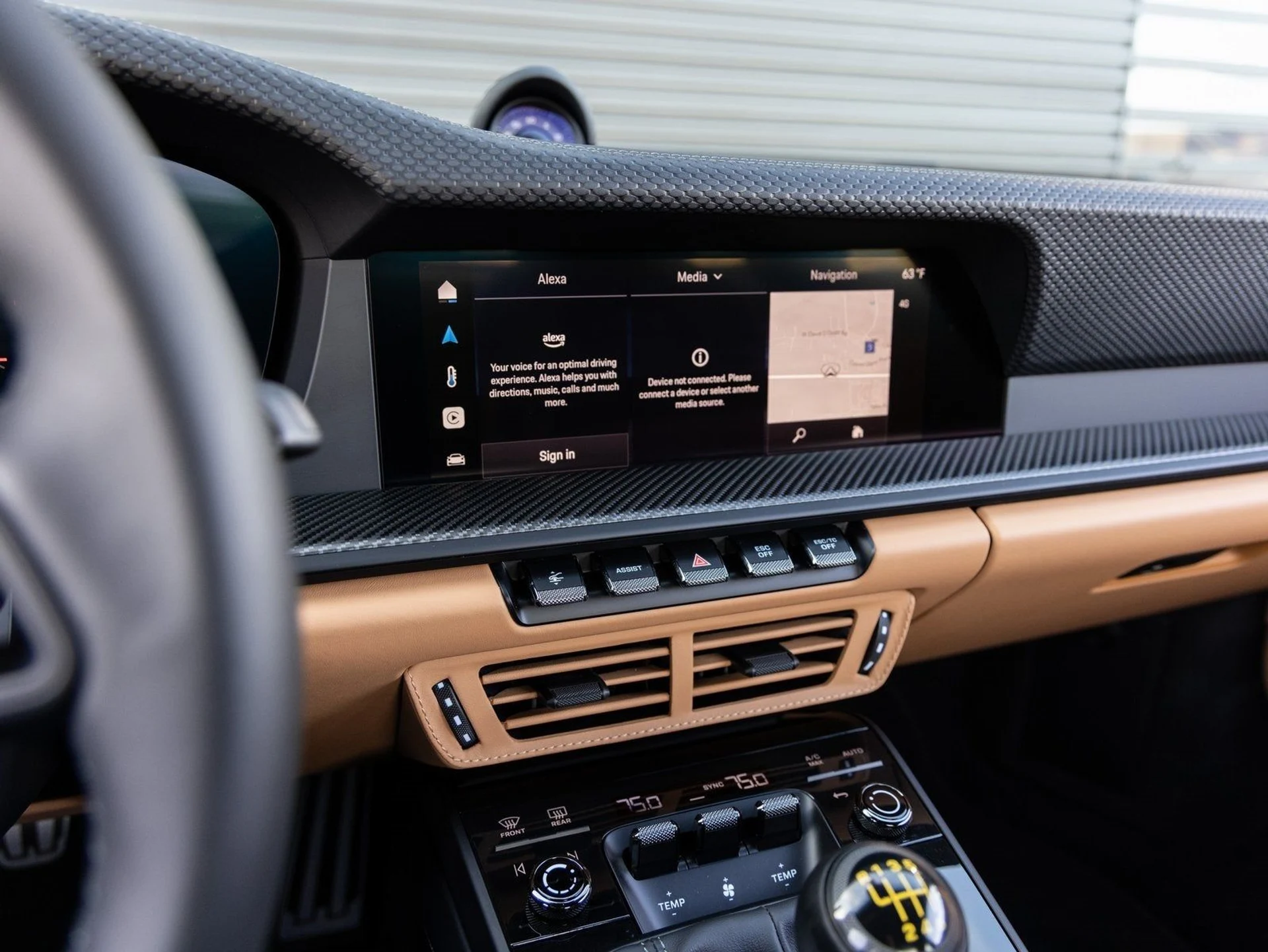 mph015_809174114_16_c05ca51192