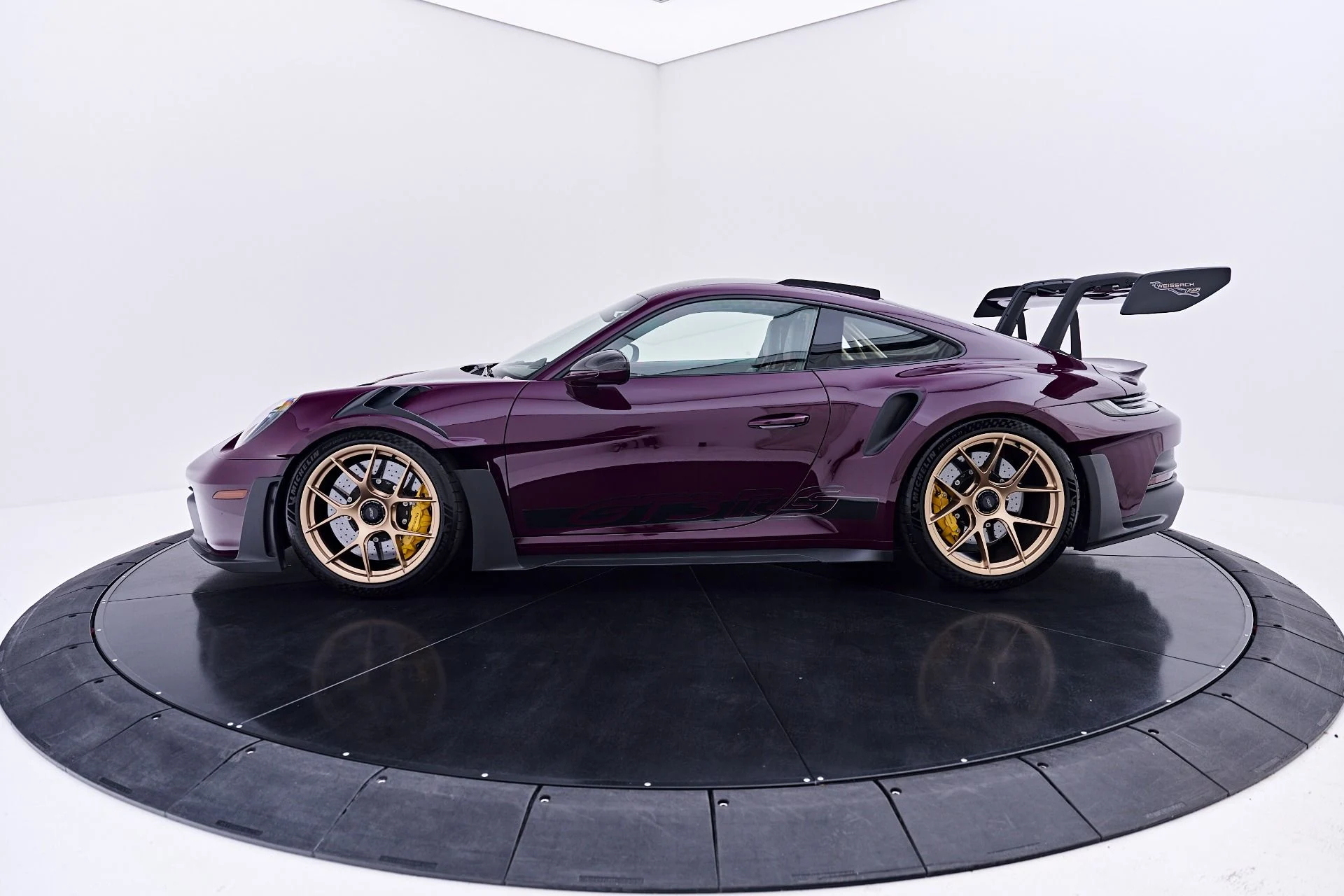mph015_819382891_Used_2025_Porsche_911_GT_3_RS_1784854016_a001f5d58a