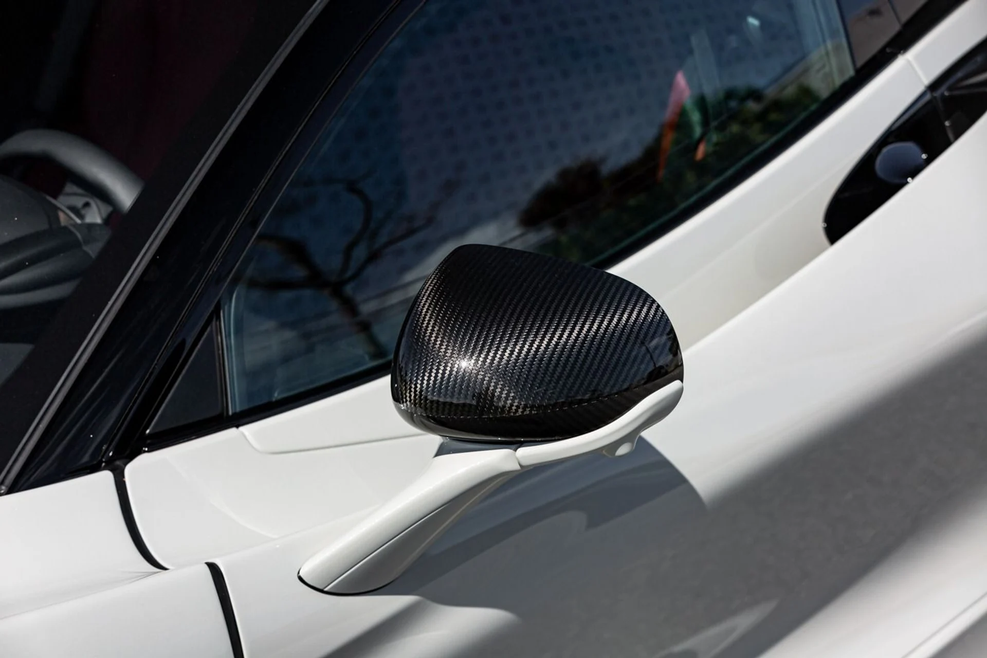 mph015_82985473_420_p16_l_064b073eb6