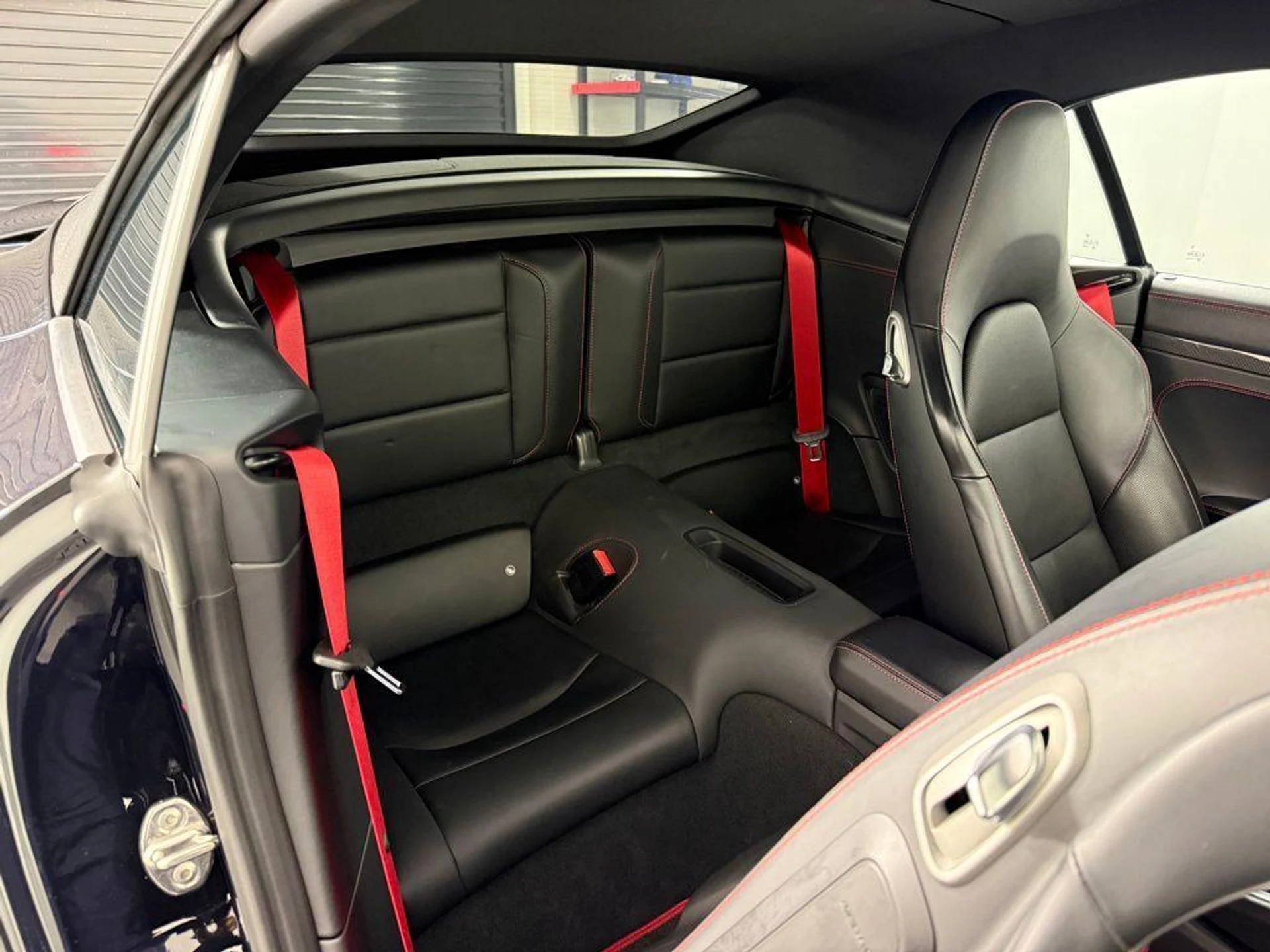 mph015_831029097_ZQ_Wryd3cf_B_Hu_J4aer_V_Jkz_UEU_Kw0_a1093c983d