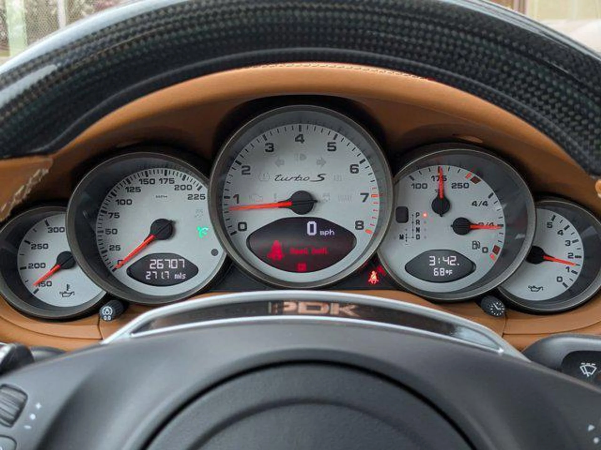 mph015_833369861_Pi_Fk_XZ_Yi_Ass_vc_Hr_Qrbyb9_N_Fx_A_511f5f87fb