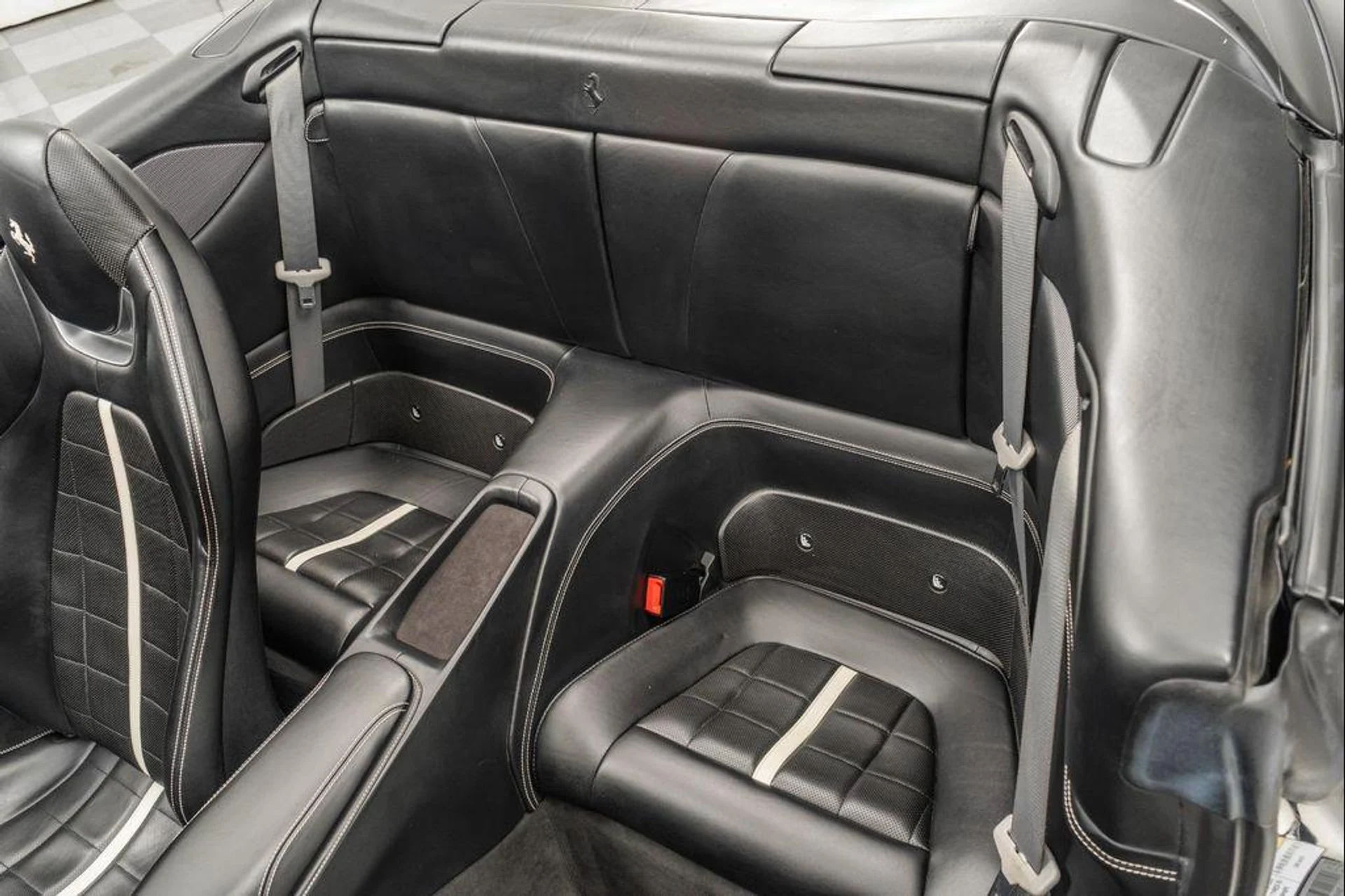 mph015_837152842_Dr2c_Ivh_Q_a_s97s_P_Uf_Kh_YE_Ov_Jyw_0f8c6ff550