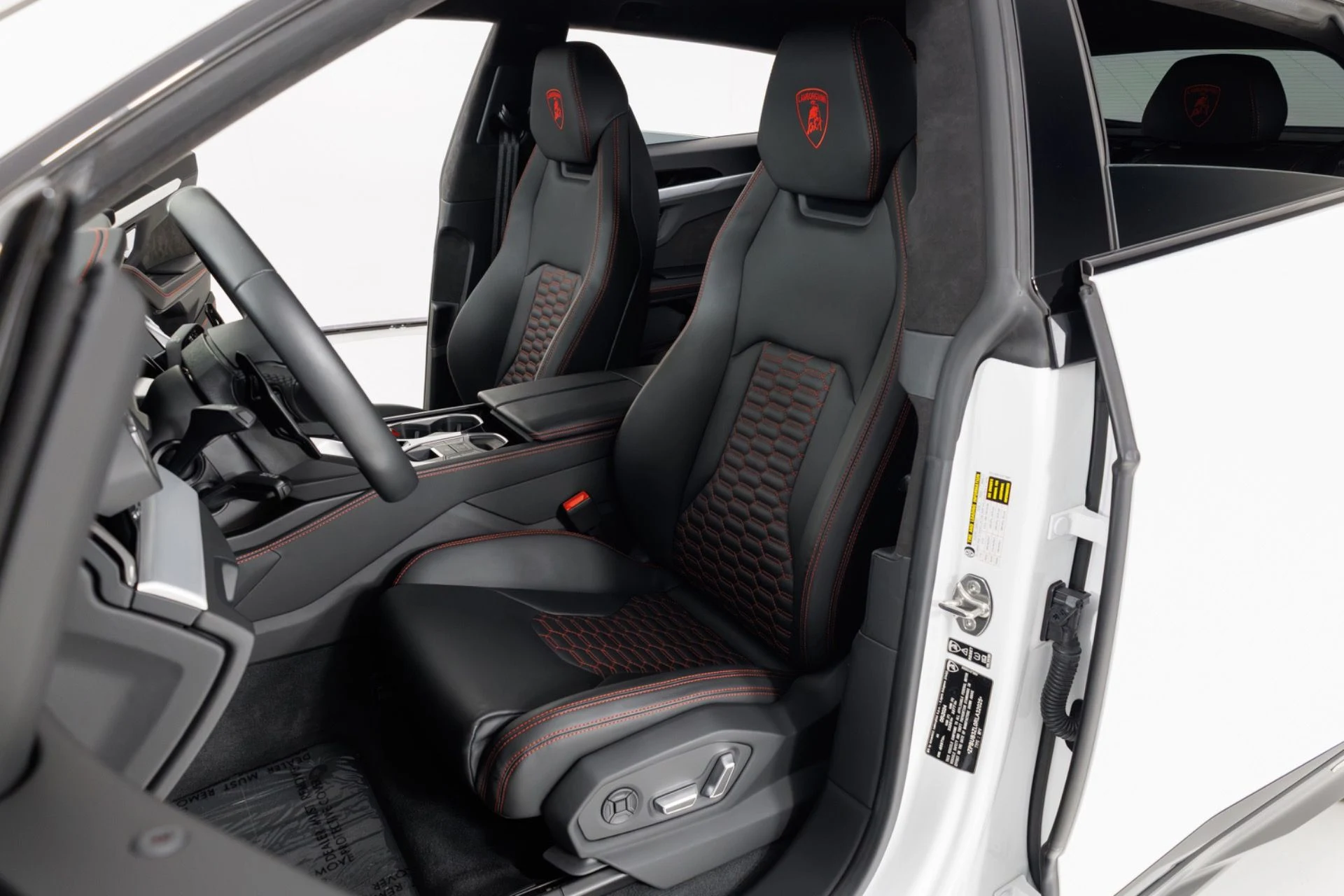 mph015_838196913_Used_2024_Lamborghini_Urus_S_1788297644_8842e6b362