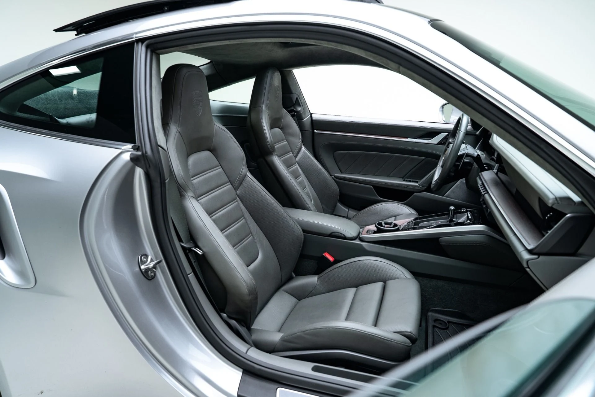 mph015_844865724_Used_2021_Porsche_911_Turbo_S_1776281104_29dfaeb6c6