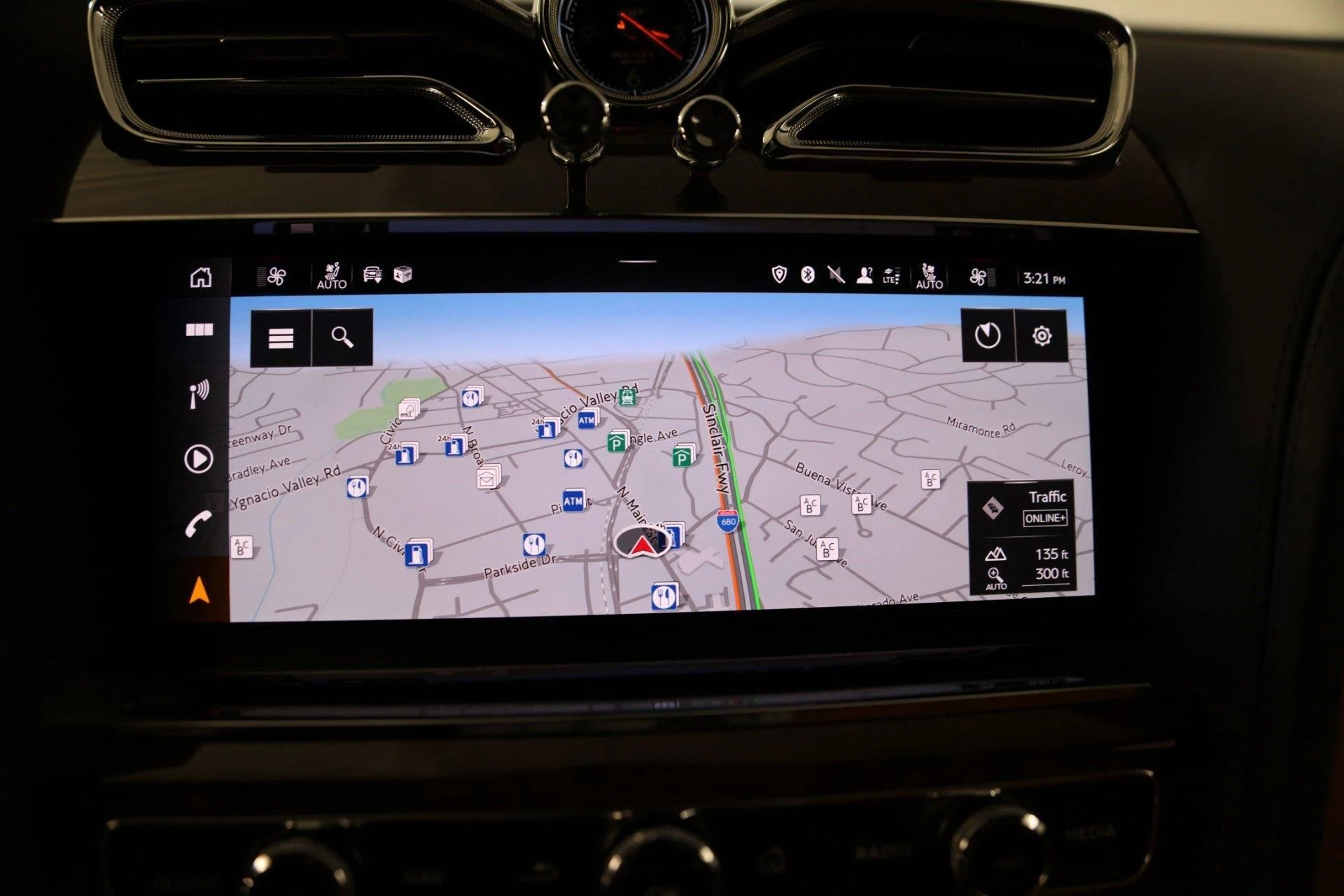 mph015_852946606_Used_2022_Bentley_Bentayga_V8_1678278180_cdc348d52c