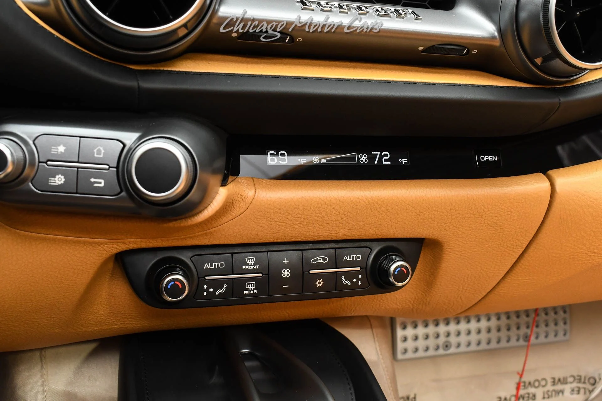 mph015_856209614_12988_p16_l_1b044724fb