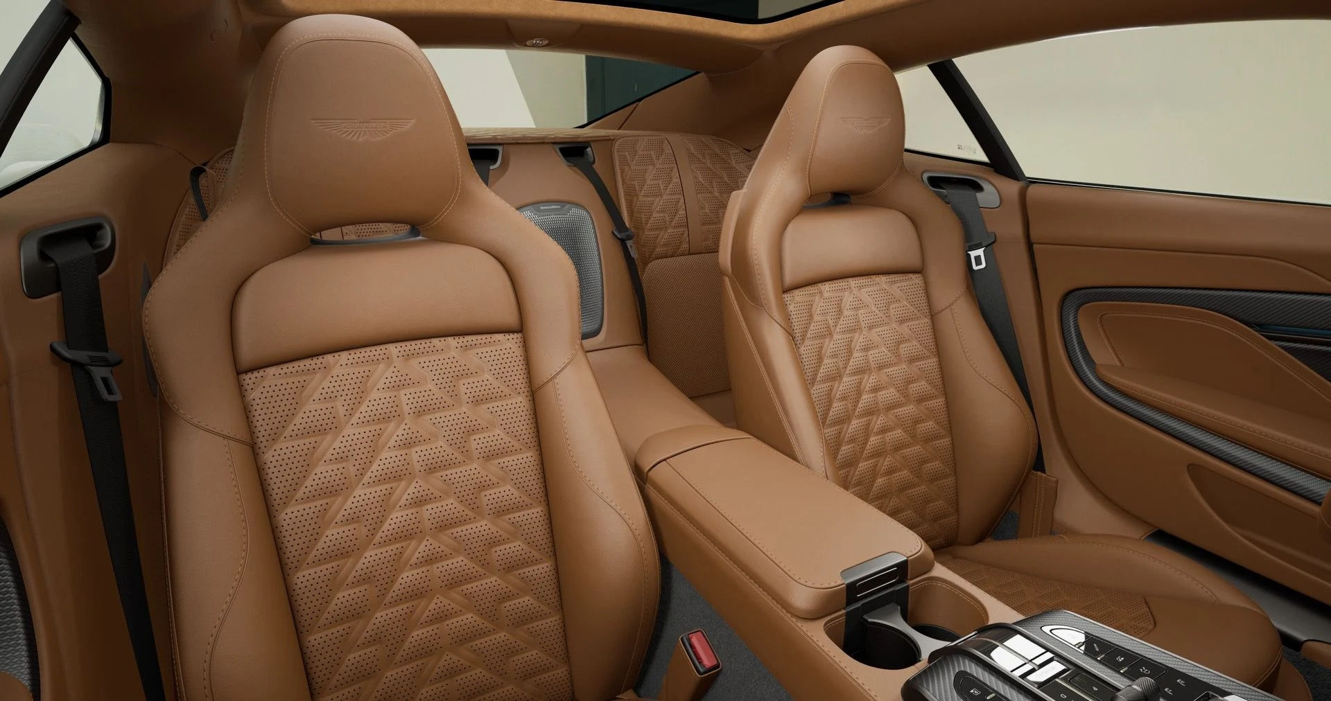 mph015_860627932_New_2026_Aston_Martin_Vanquish_1791818721_6e9427fb22