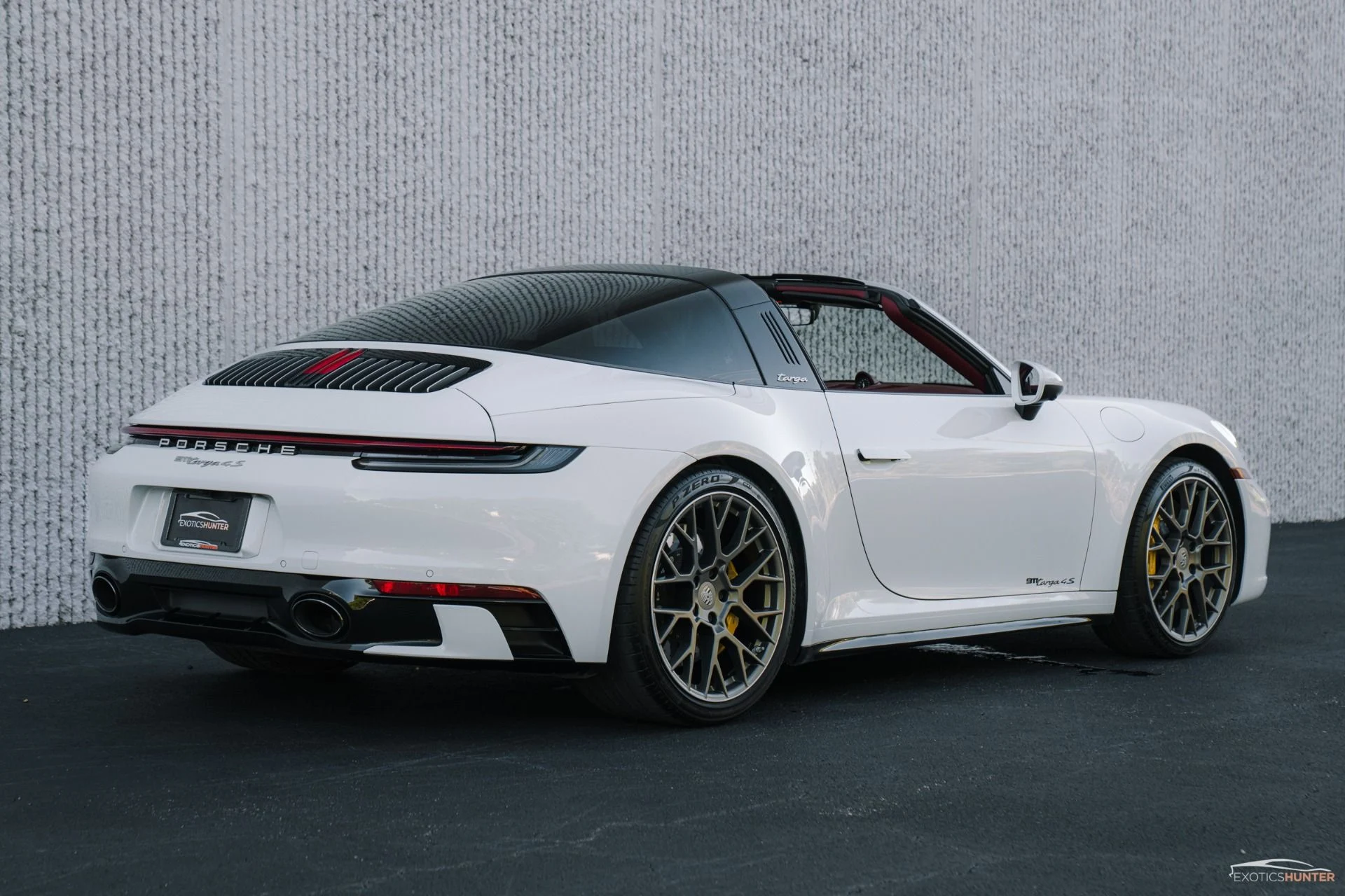 mph015_863046377_Used_2022_Porsche_911_Targa_4_S_w_187_K_MSRP_CC_Bs_Premium_Package_1753913032_b18e59ef91