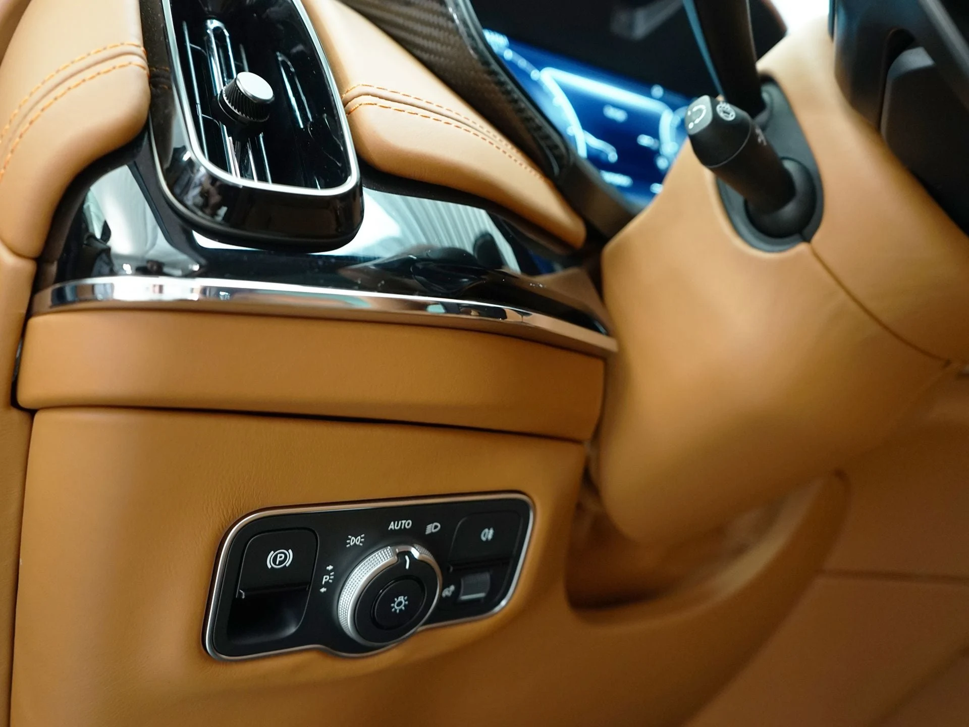 mph015_863469577_80a331bc80810f248437c053c163d123x_79374e3e32