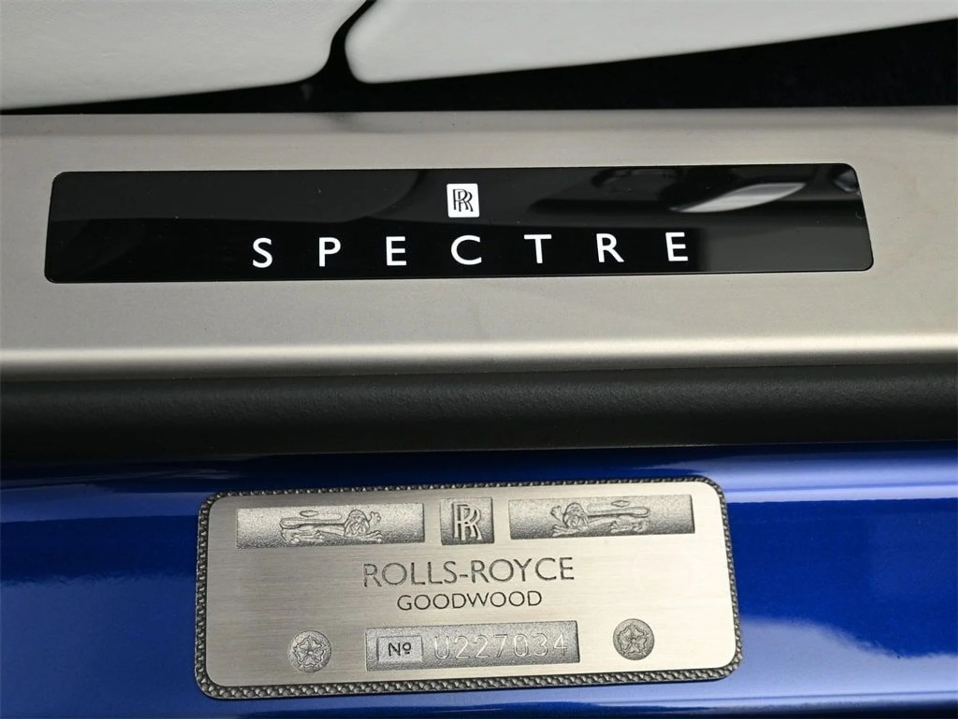 mph015_863615871_6fa9af32e859ab4452f699e05a932ed4x_264937bc87