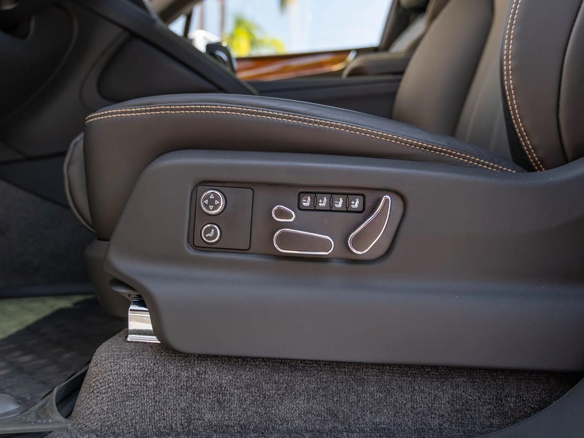 mph015_864362235_063373652926736c4353cb1cacad0bcfx_fbb8fb3c51