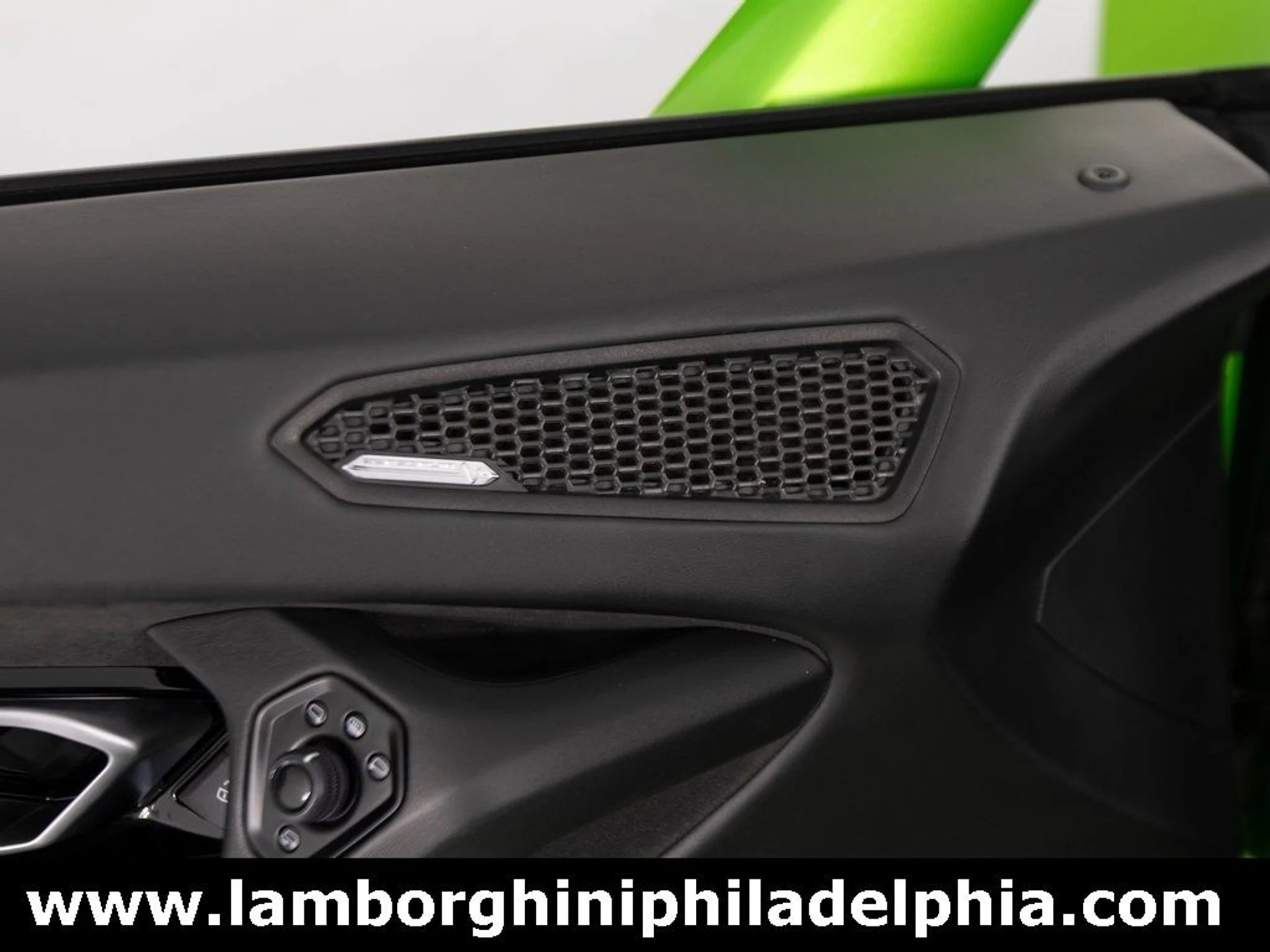 mph015_864630139_7aad642174fa3a0e42d533f19f27d42fx_69c45b099f