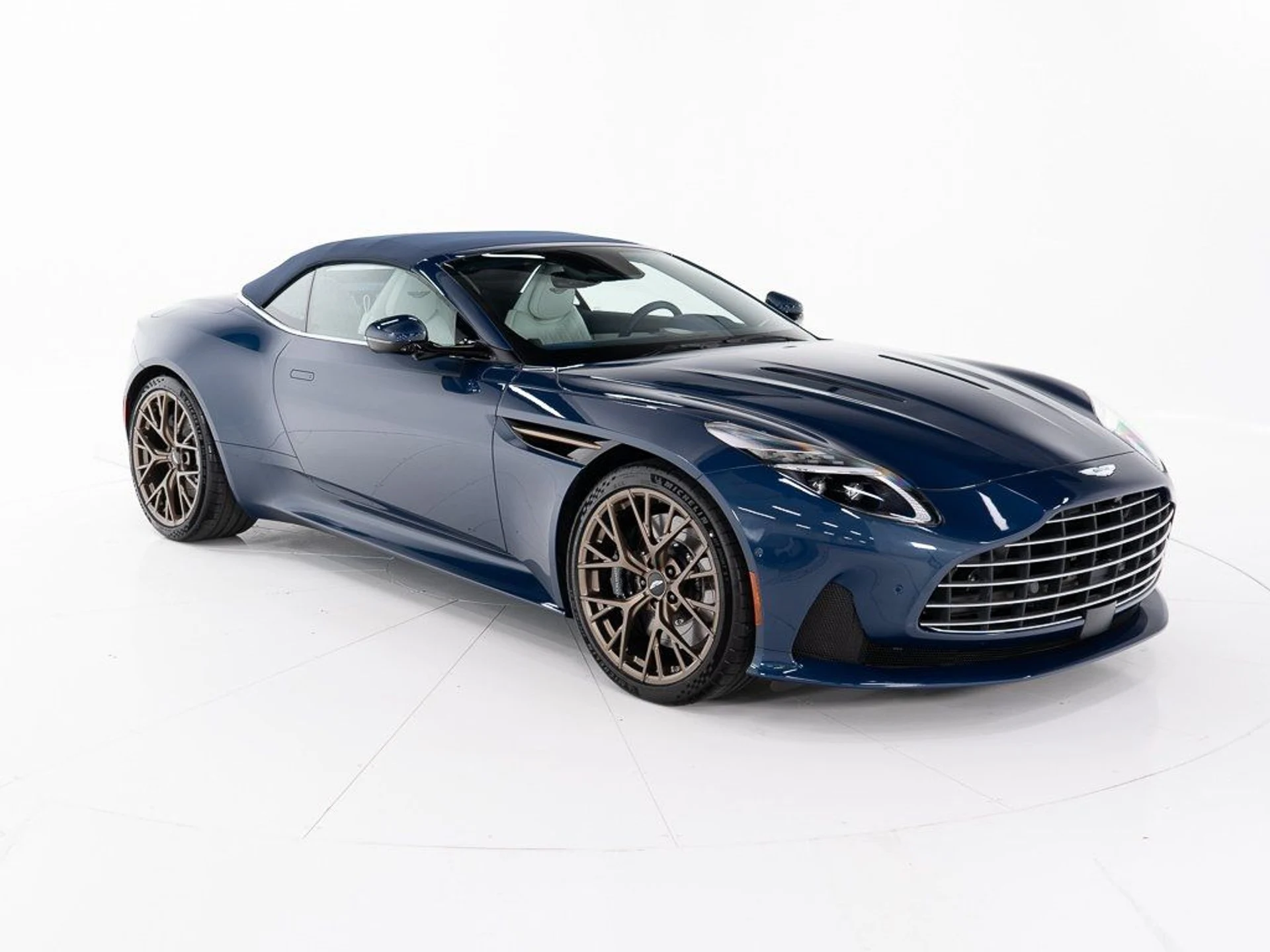 mph015_869220415_21cd68e1ce2e4bdf784ce70b02525281_b864029b8e