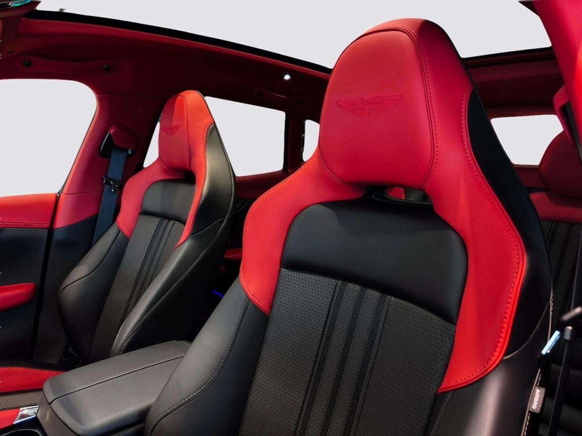 mph015_869936636_F1_R_Pq_Jde_UF_Uw_R_Jo_Pz5_Rl58hz_D4_M_a822e7e438