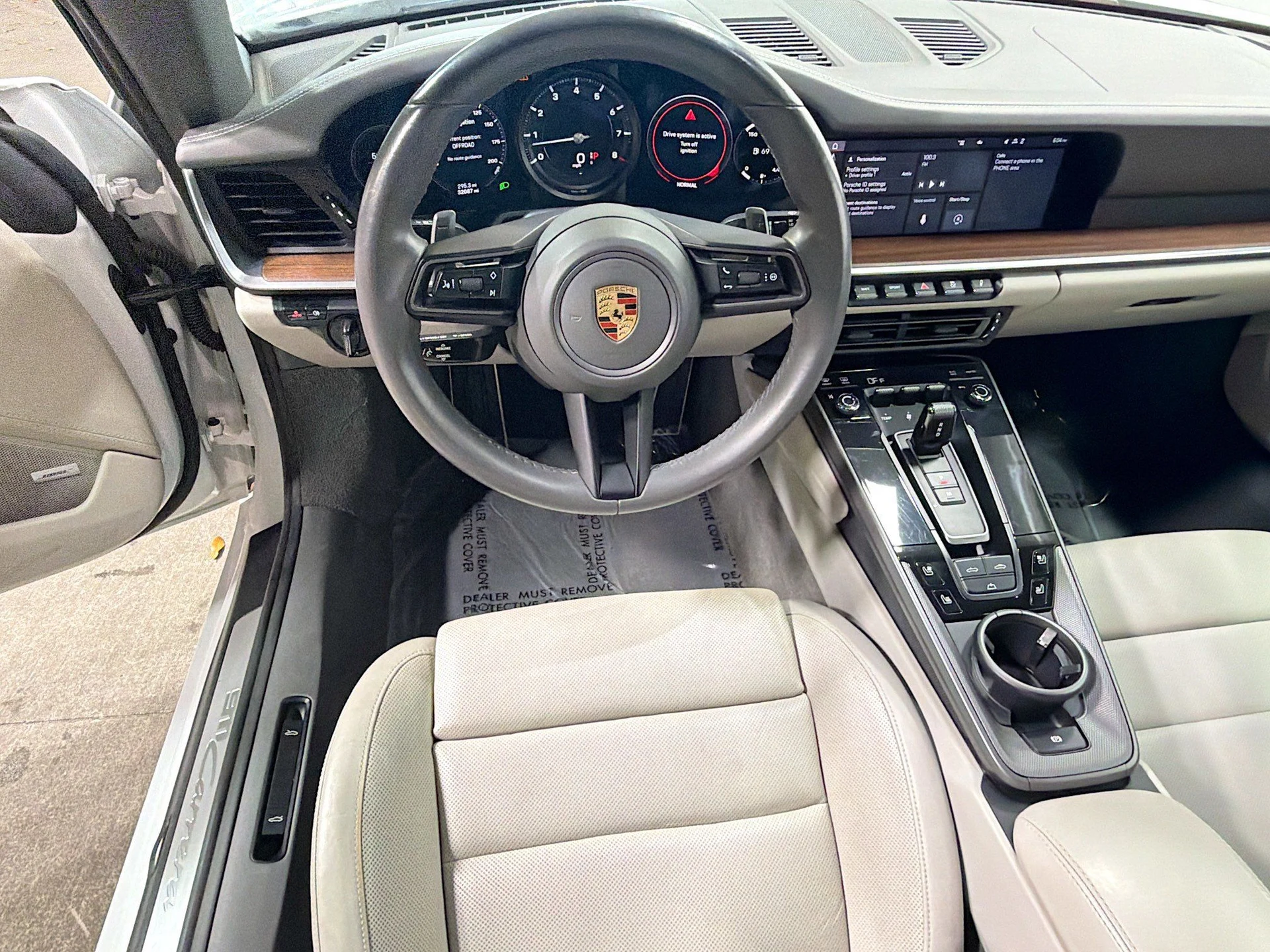 mph015_873368418_d7c64395921b4949f8797b6debb4d8a1_c388aad28e