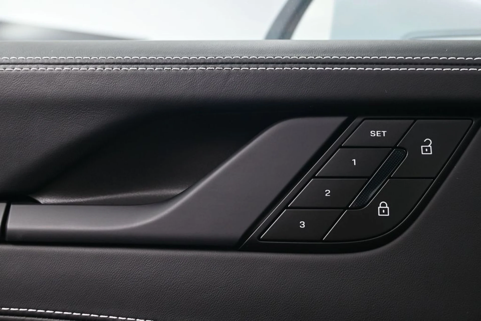 mph015_874097814_bc4d4cc299a0ac79229b3a358fb8014ex_2a8b2bcf83