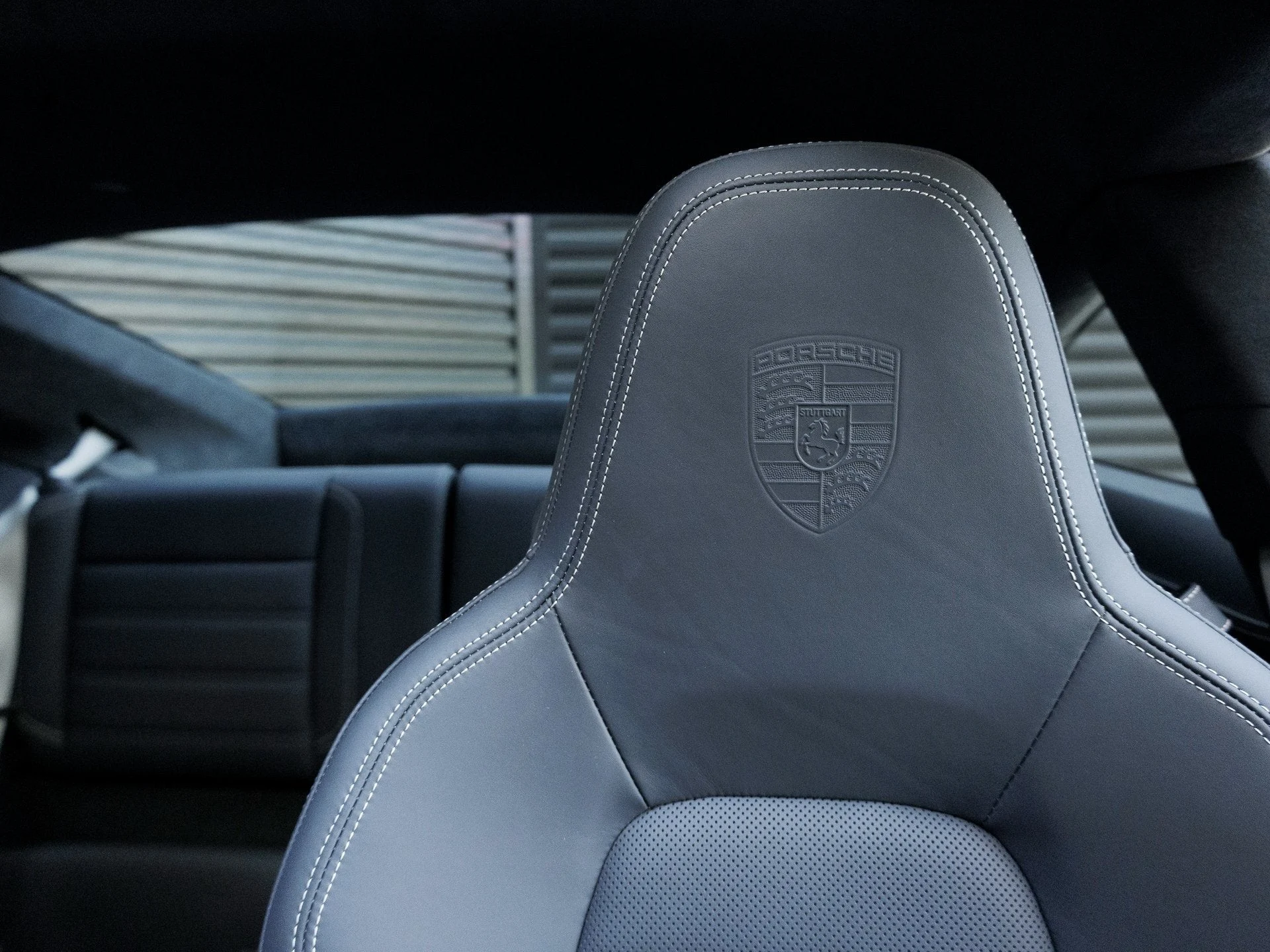 mph015_87594616_16_47fdc5f635