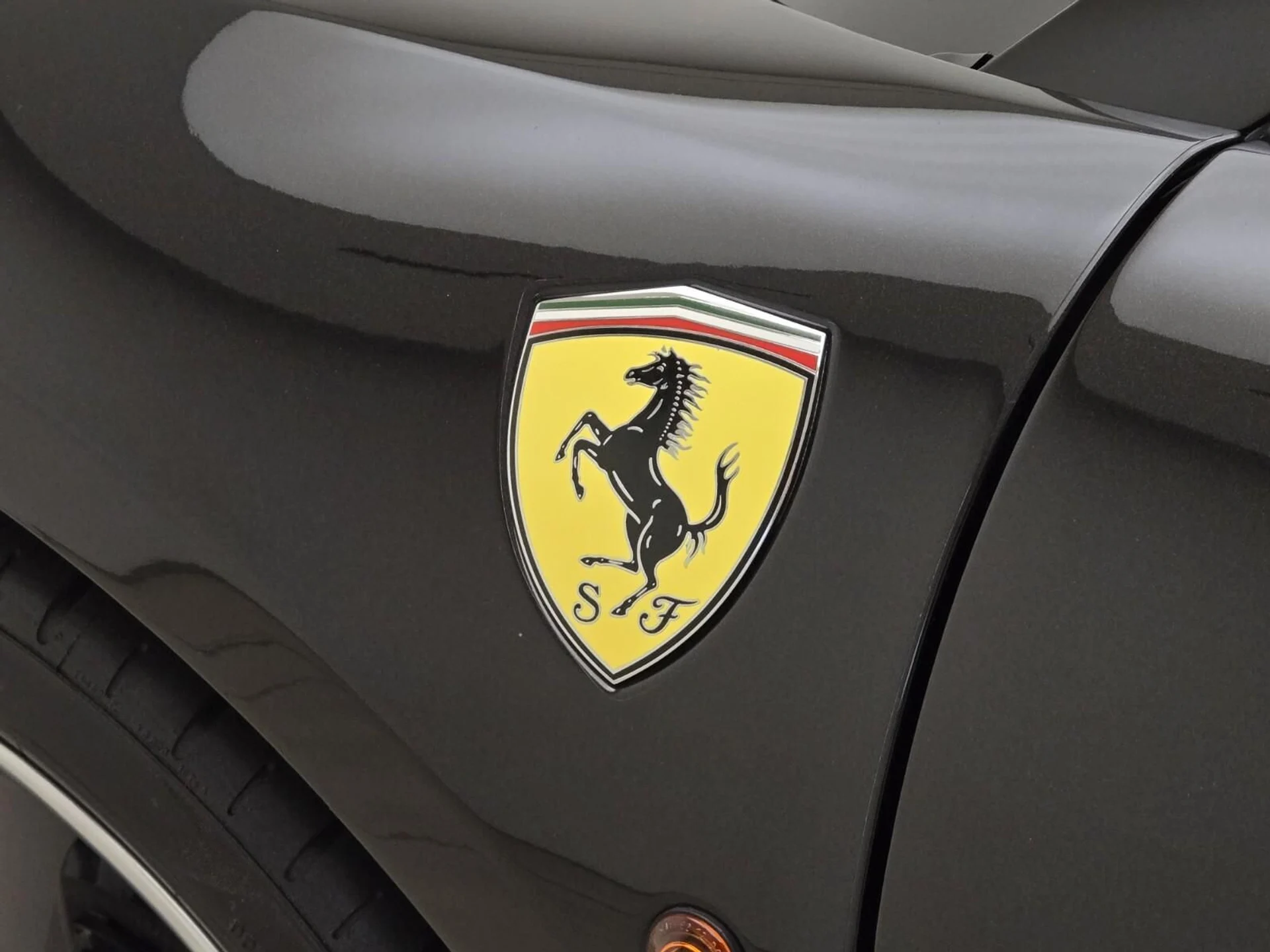 mph015_882474964_Used_2017_Ferrari_488_Spider_1755156491_4e9f714a0c