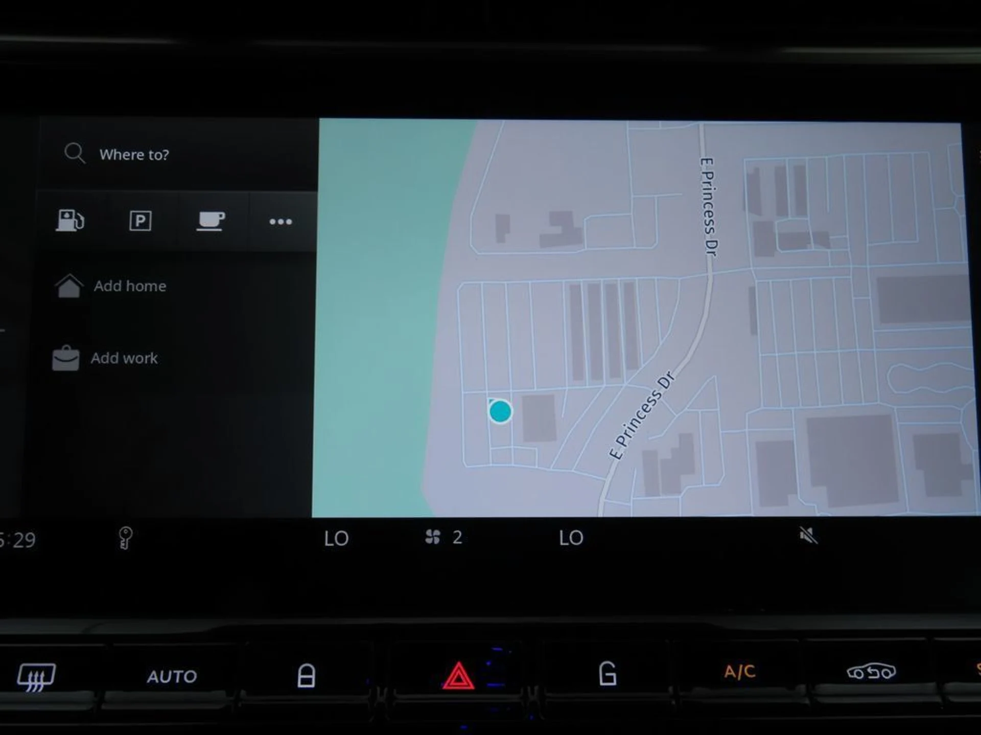 mph015_884494167_used_2025_aston_martin_vantage_coupe_8119_22984351_16_1024_529ba8266d