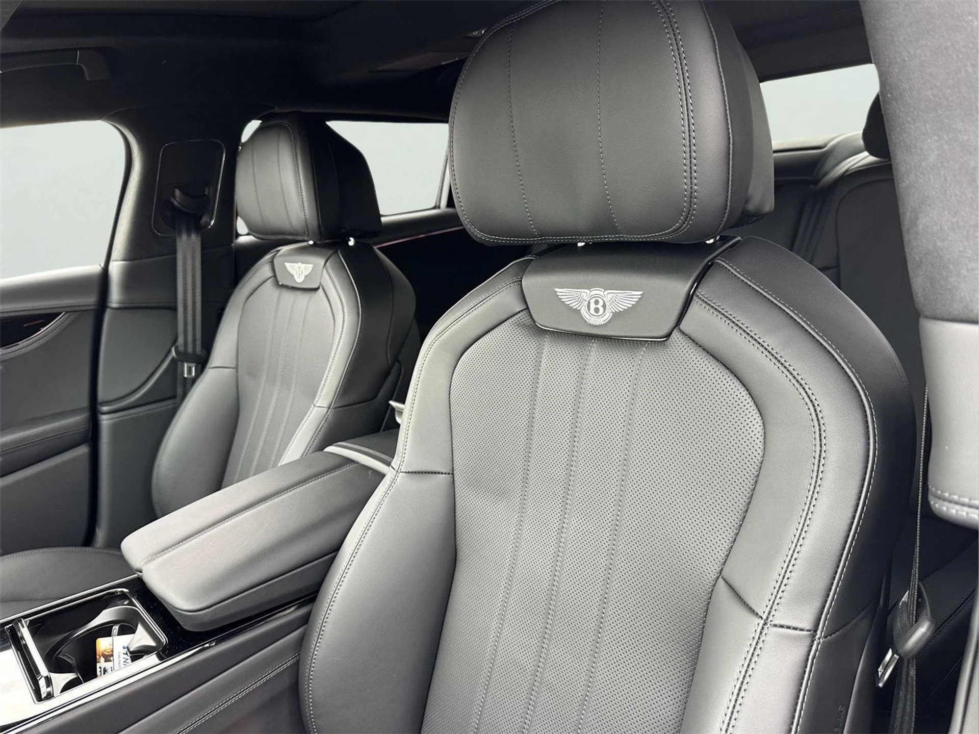 mph015_88920784_fc9f570e3e348d3bb36a84ad4ebbff24_07098d2843