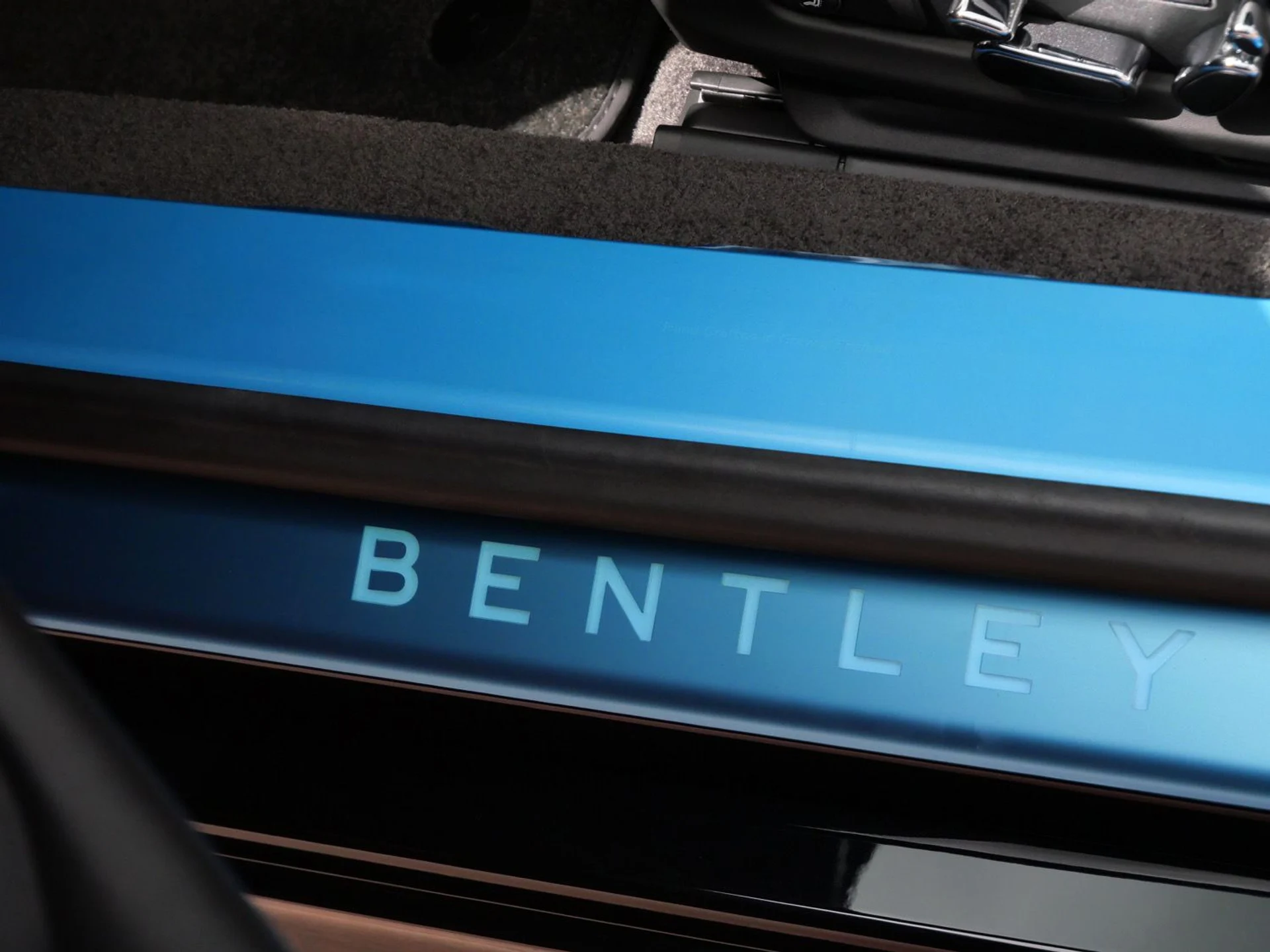 mph015_89169801_ebe92fc3f286d8020b99be038423300ex_0078c4a217