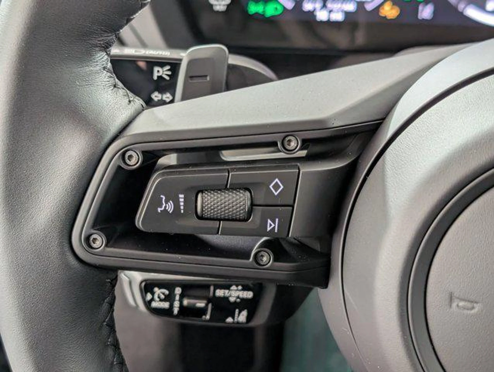 mph015_892953571_l_EZ_Vb_H_Mwg_Moga_Ry_M7_End_W9_L_Rd_I_c7c2facf96