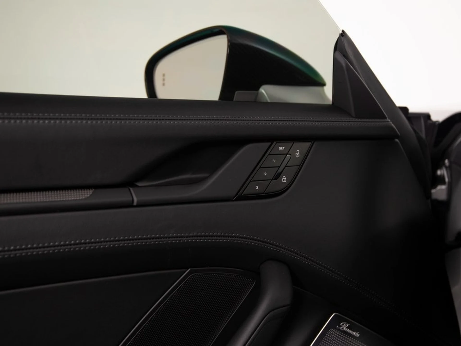 mph015_898022680_333d8e679cc894a1f1750f5d34224b1ex_eadb1dd631