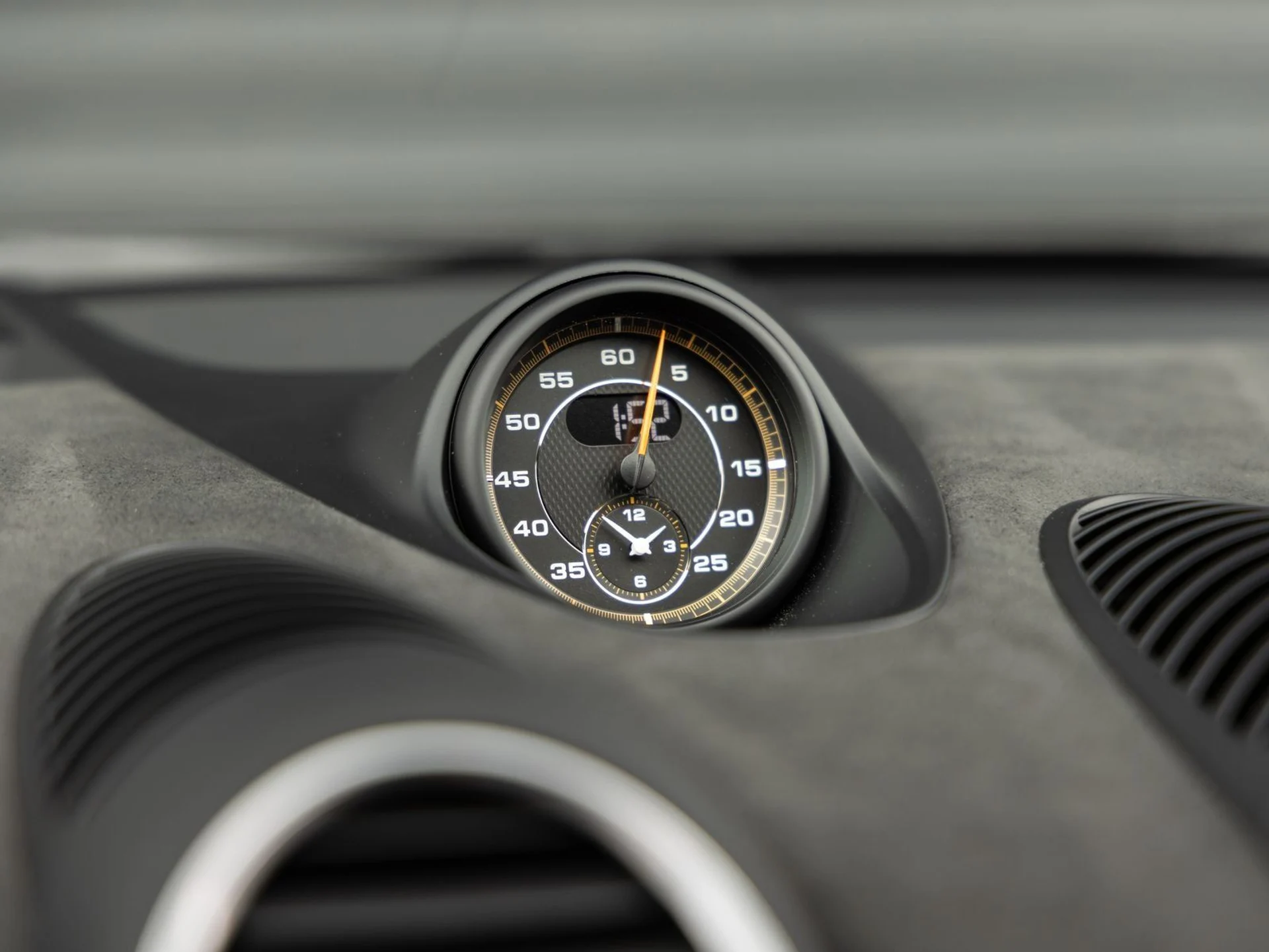 mph015_898113403_16_446ddee8ba