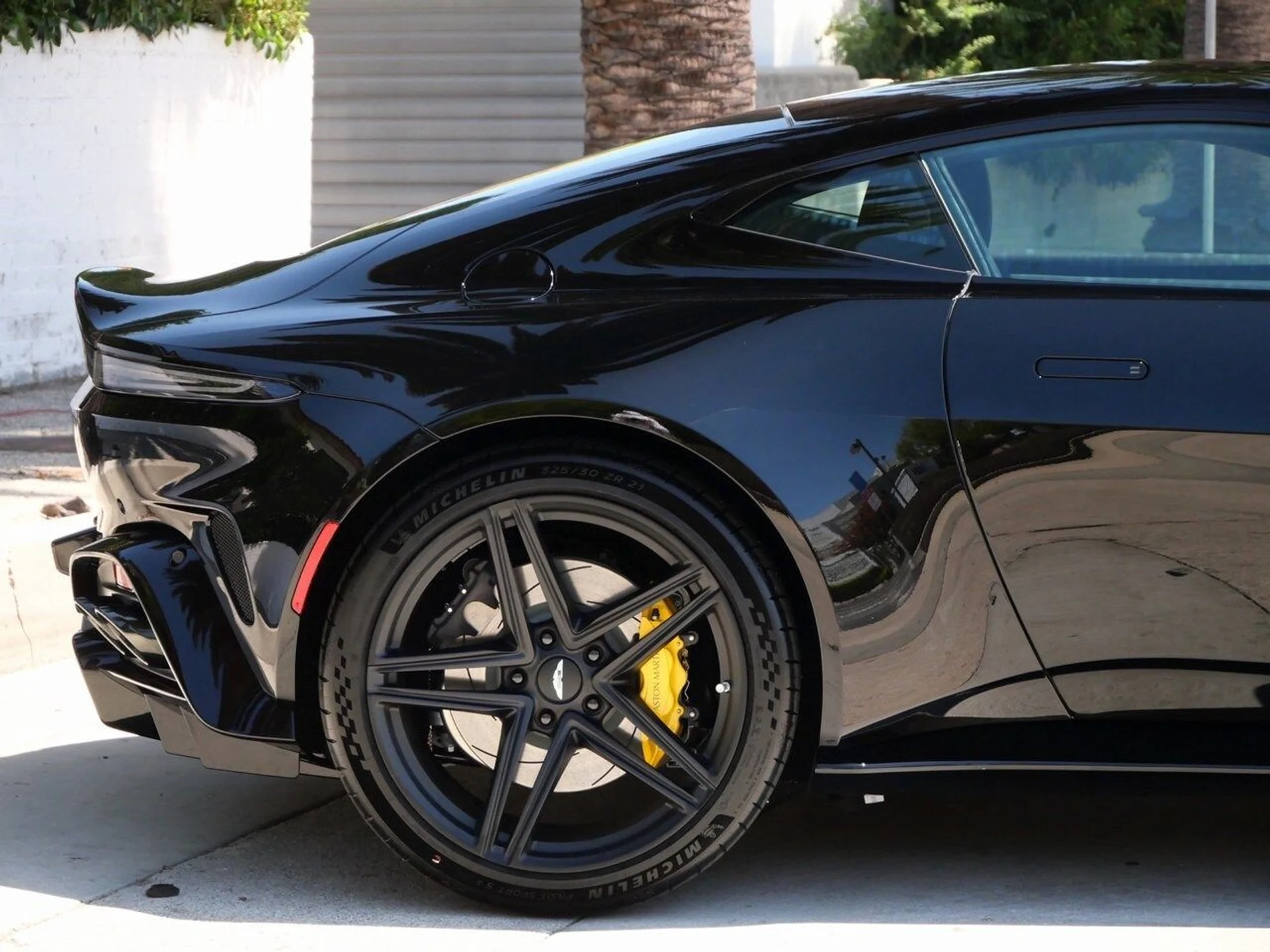 mph015_898233958_99e4576321858eec9bc032adc052c1c3x_e9f0eb0680