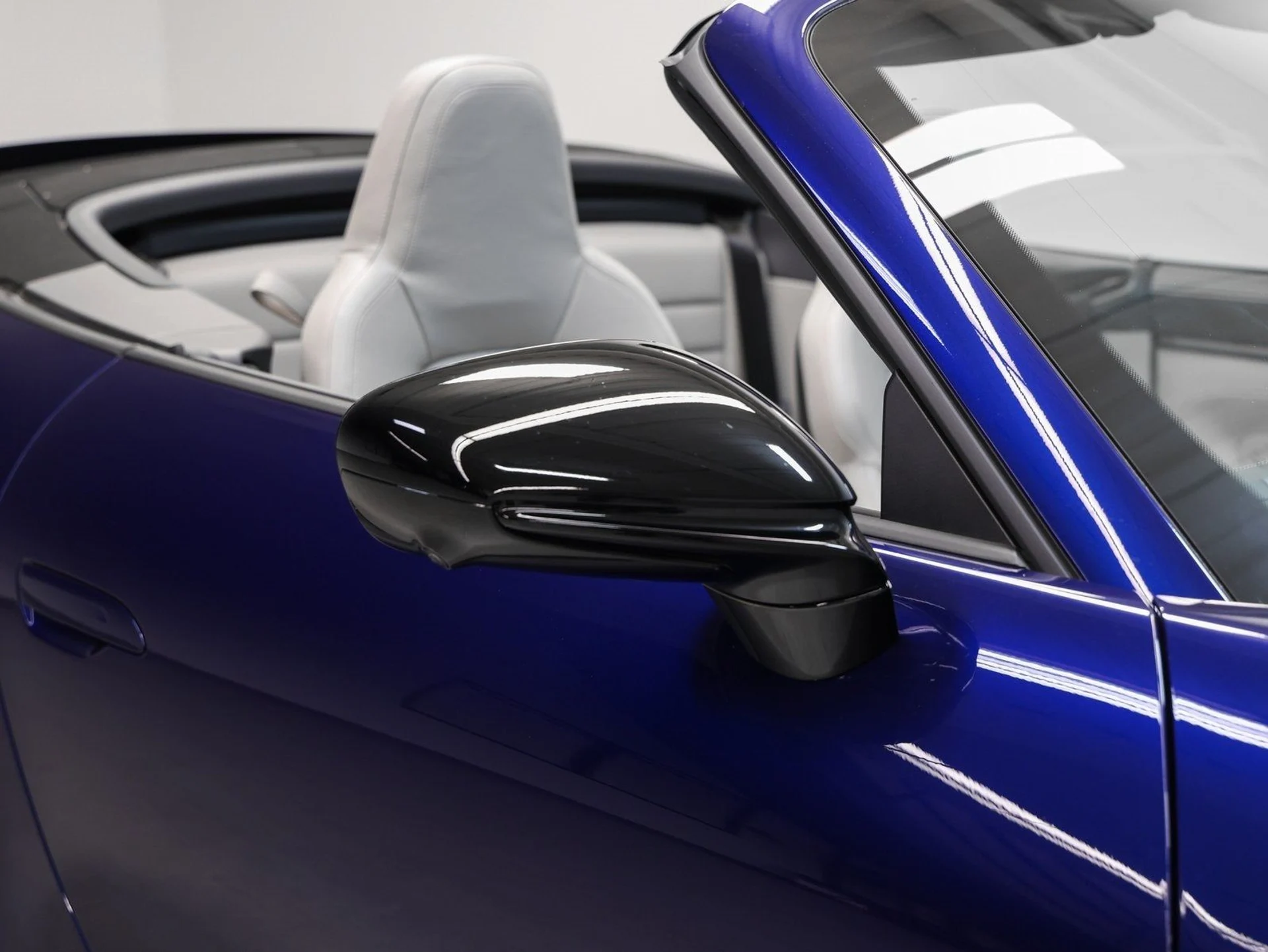 mph015_900890579_16_c8de4eb045