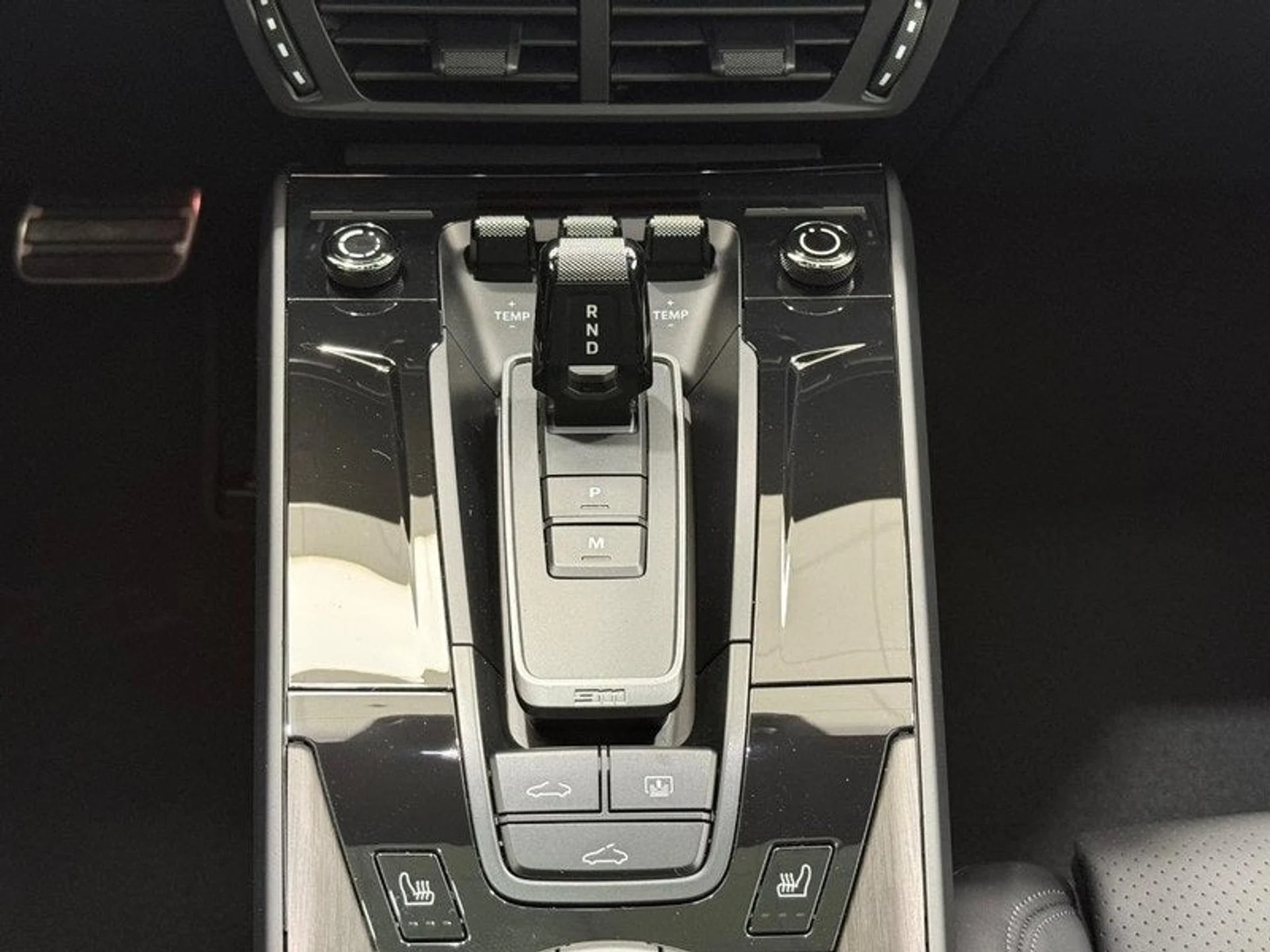 mph015_901213624_16_d22b3ca0c7