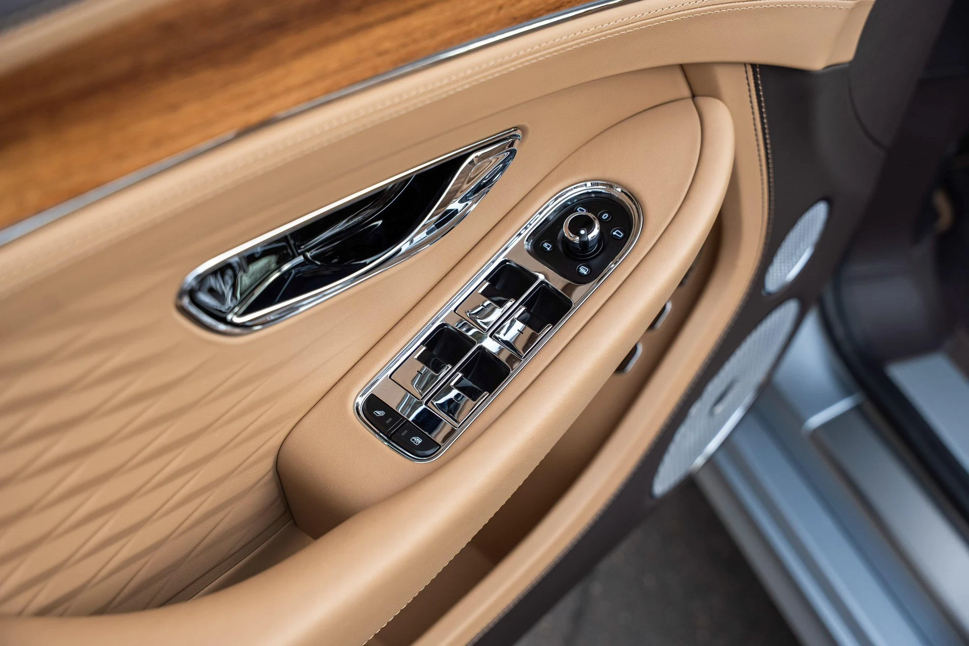 mph015_902850072_477619926_69423fbc6f06135f3b57d9d0_57e51082ca