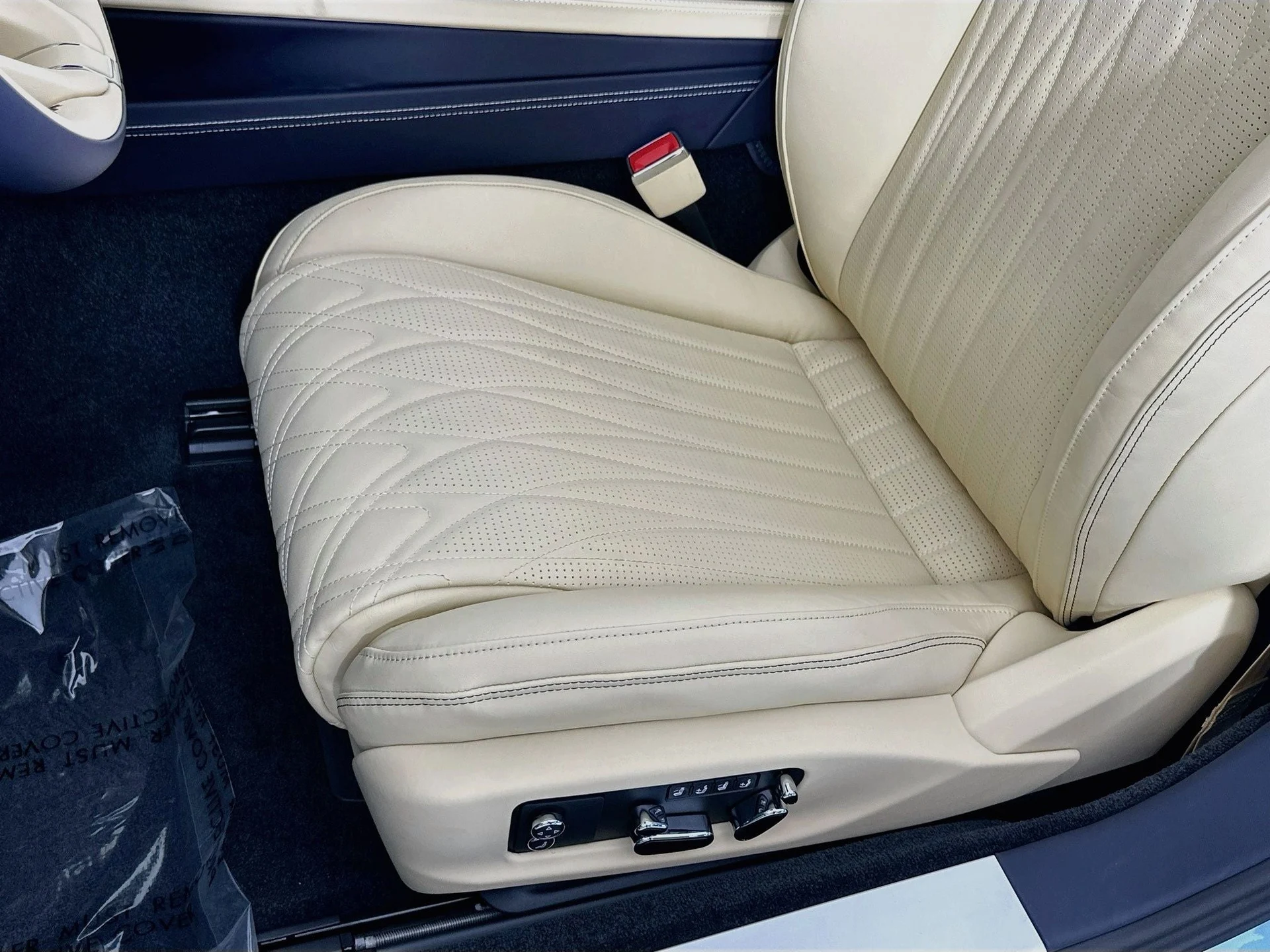 mph015_902879960_16_ccbdf57624