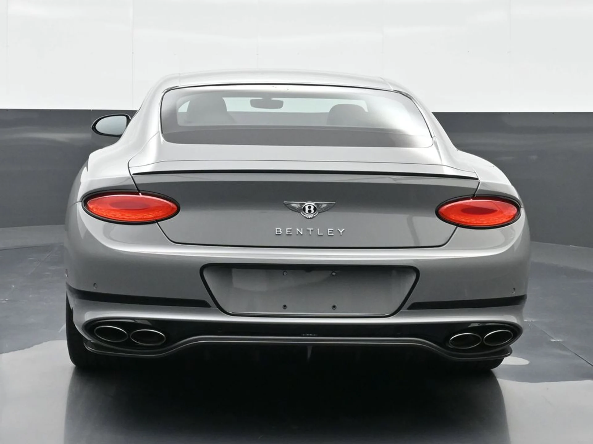 mph015_906718975_569d3ccd202be00aca3a2f8d93ffd868x_bb98f67082