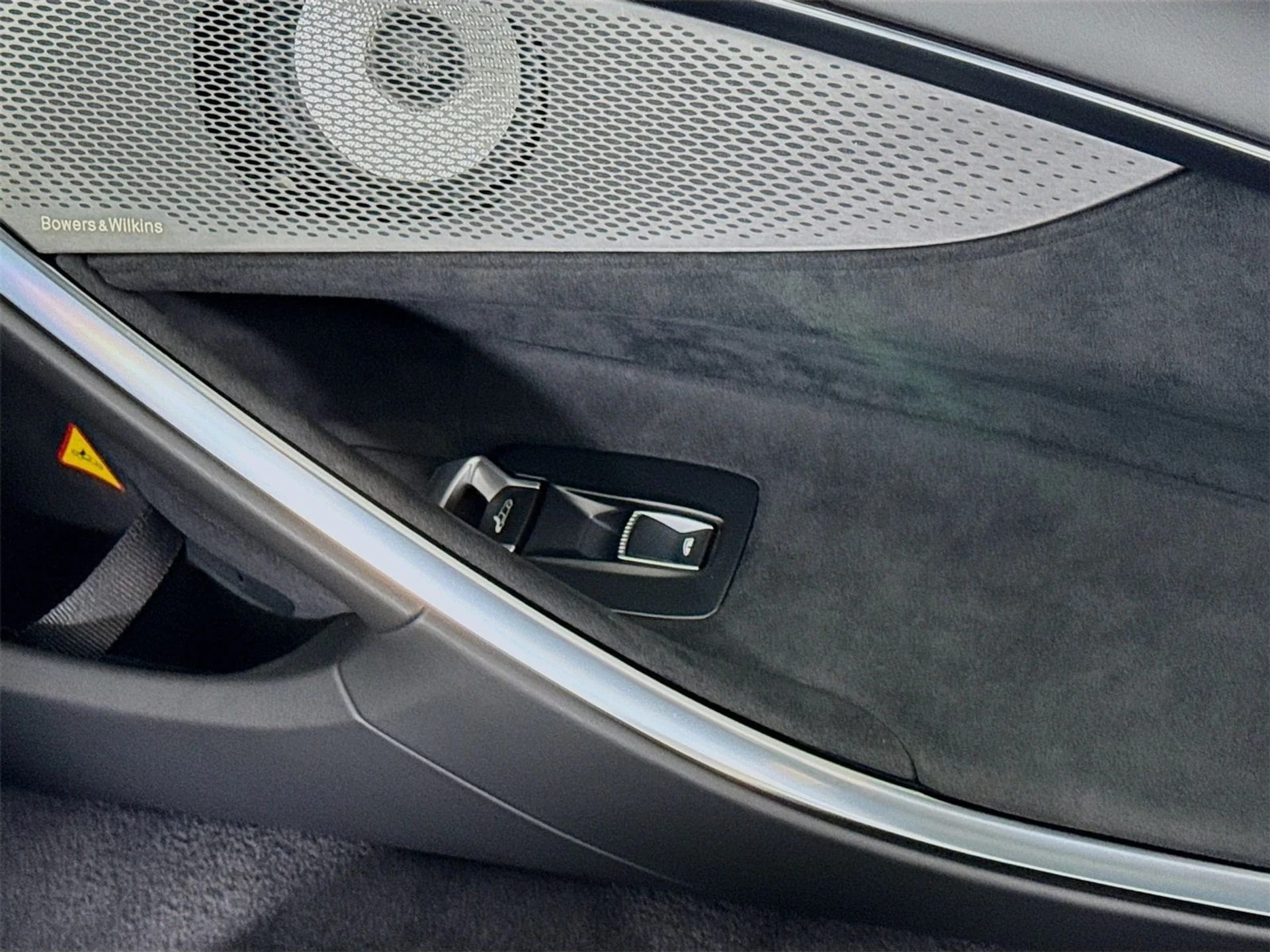 mph015_911366047_cf0ec7d9cb26290f3ec70fddc8310bf7x_e4e83adfaf