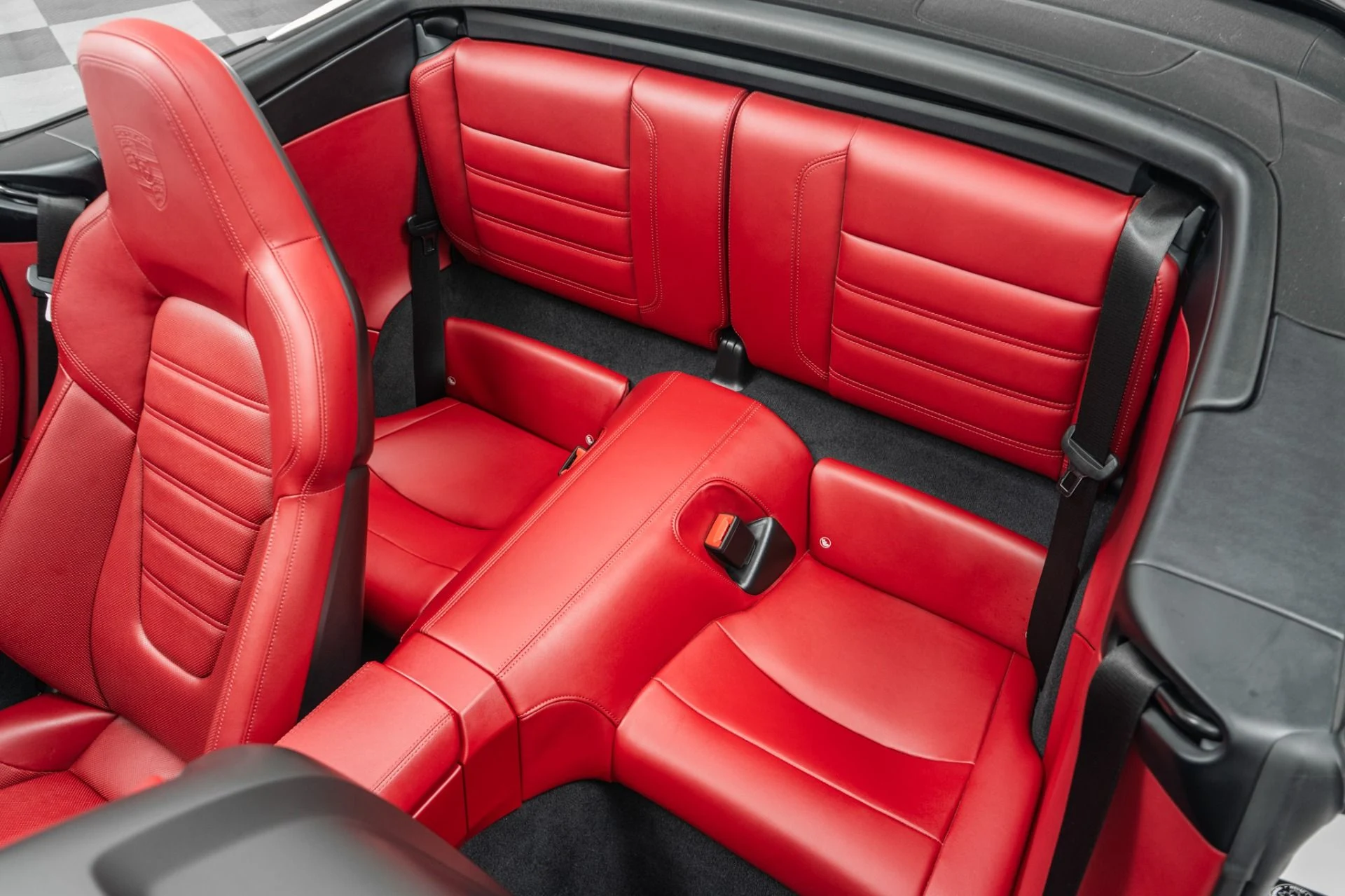mph015_927359599_Used_2024_Porsche_911_Carrera_S_1782763521_0e577bb087