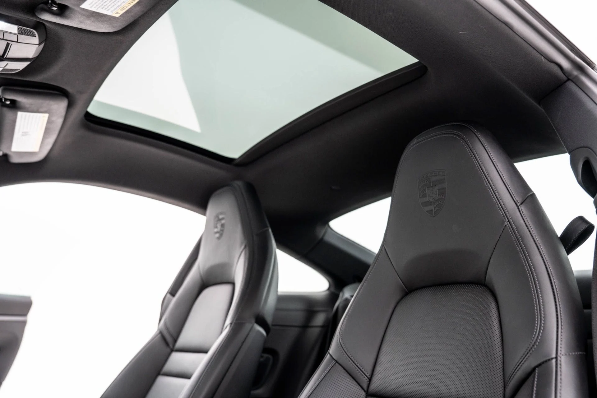 mph015_932074401_Used_2024_Porsche_911_Carrera_1774628141_ea99d92d3b