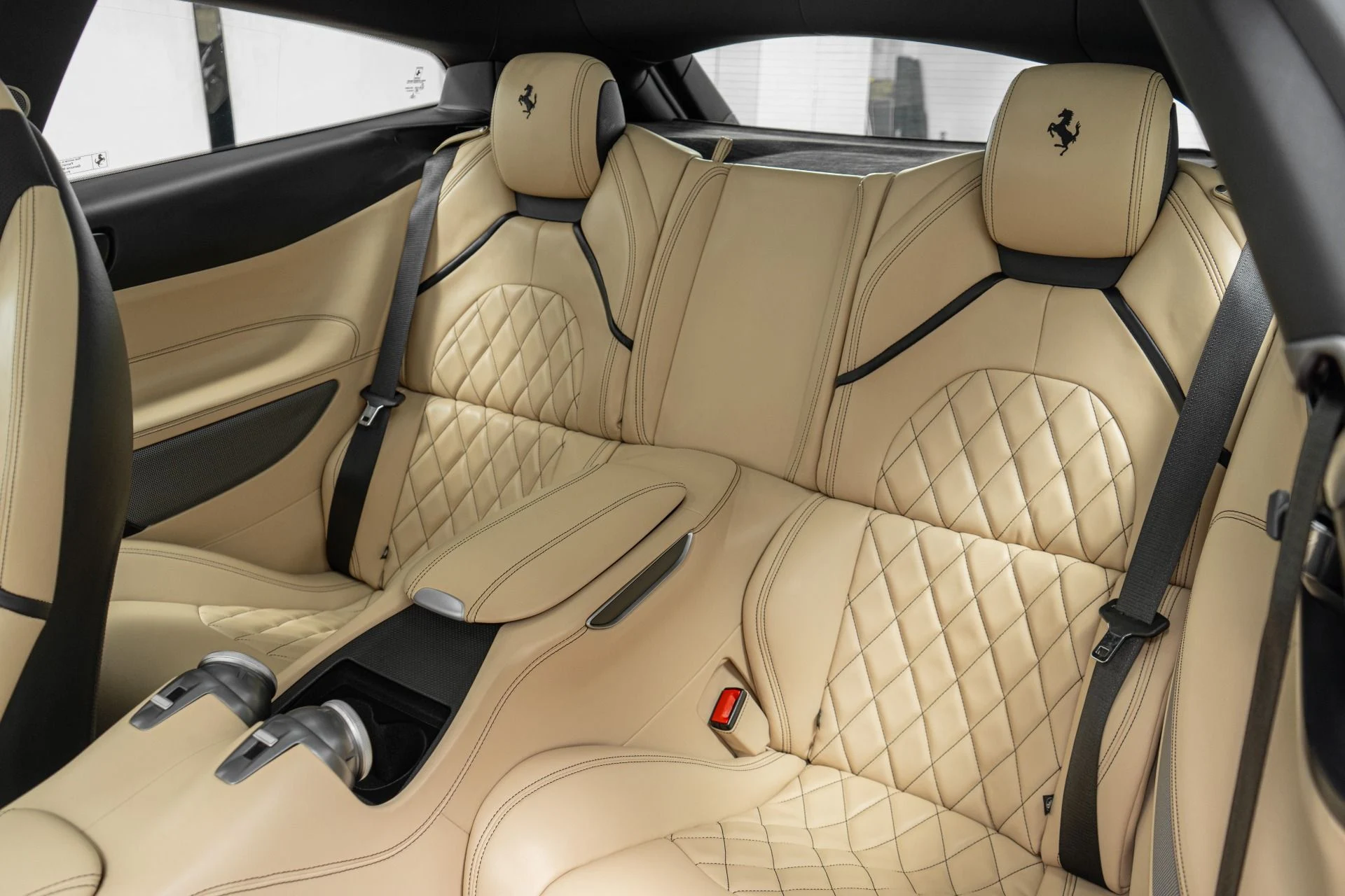 mph015_9355422_Used_2020_Ferrari_GTC_4_Lusso_V12_Power_Passenger_Display_Carbon_Fiber_Interior_Trim_1776369259_3a9f98f1f3