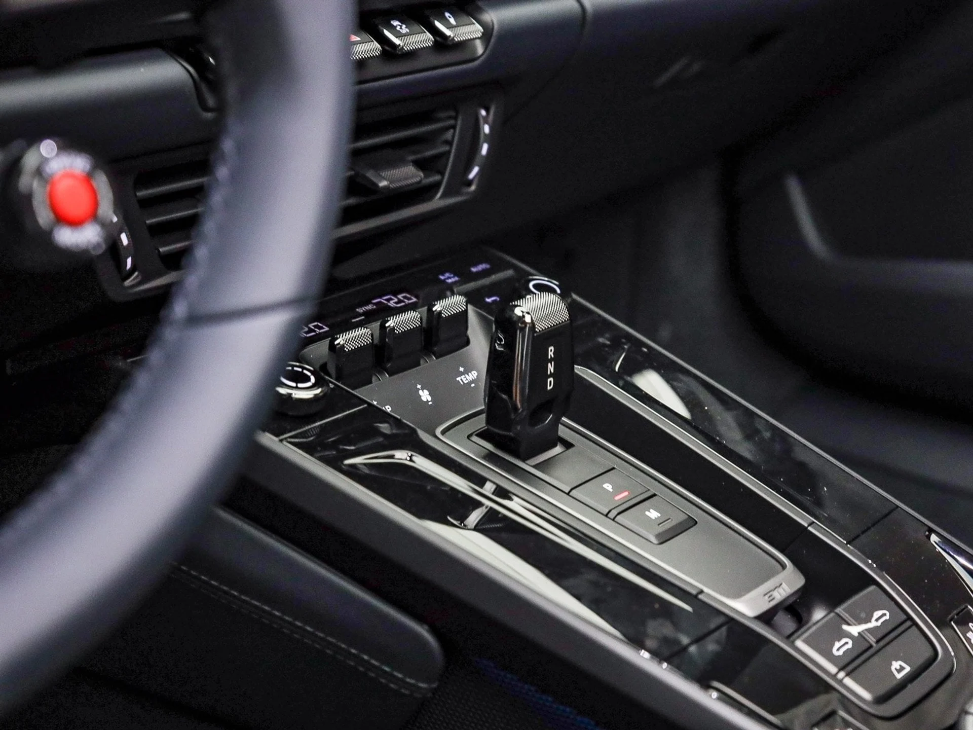 mph015_936331004_4a6c0a4d48666cca2e466e088d727933x_f2bee3baa2